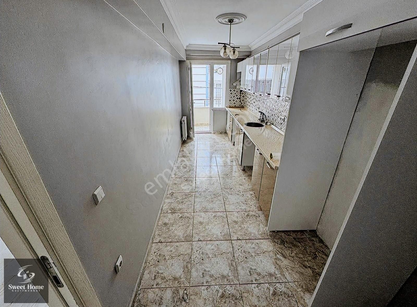Esenyurt Barbaros Mahallesi'nde 2+1 Geniş Kiralık Daire Fırsatı
