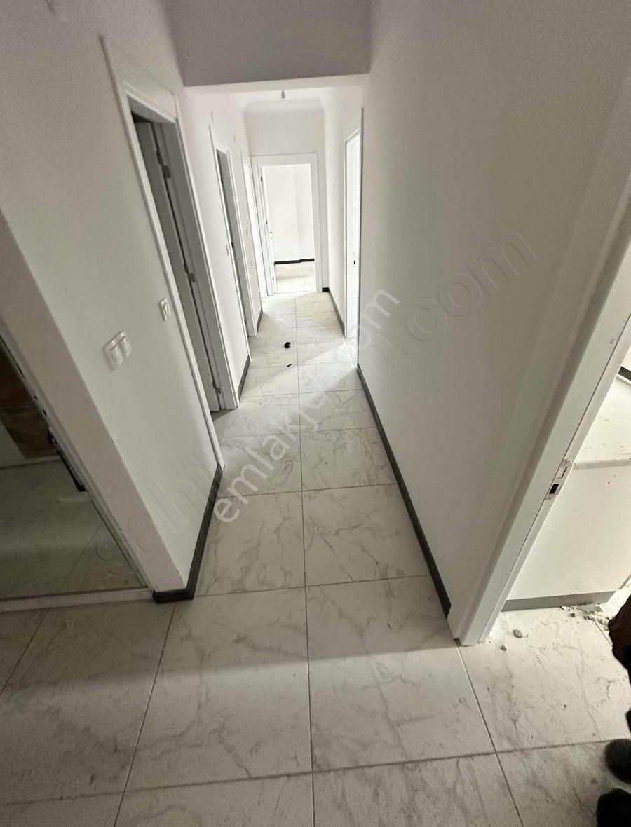 Mak Emlaktan Satılık Ara Kat 3+1 Sıfır Daire