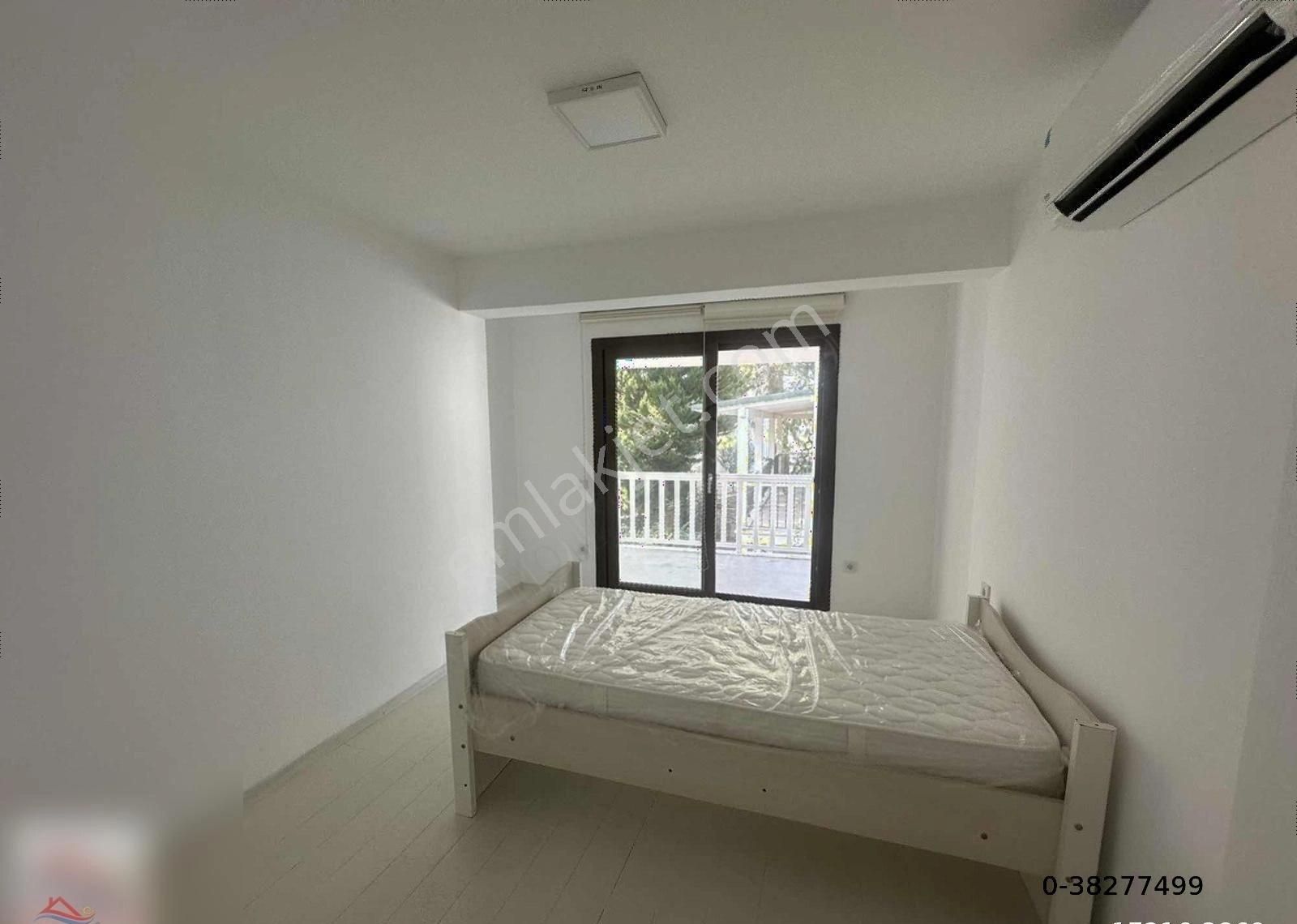 Adabükü Boğaziçi Doktorlar Sitesinde İkiz Müstakil Villa - Görsel 28