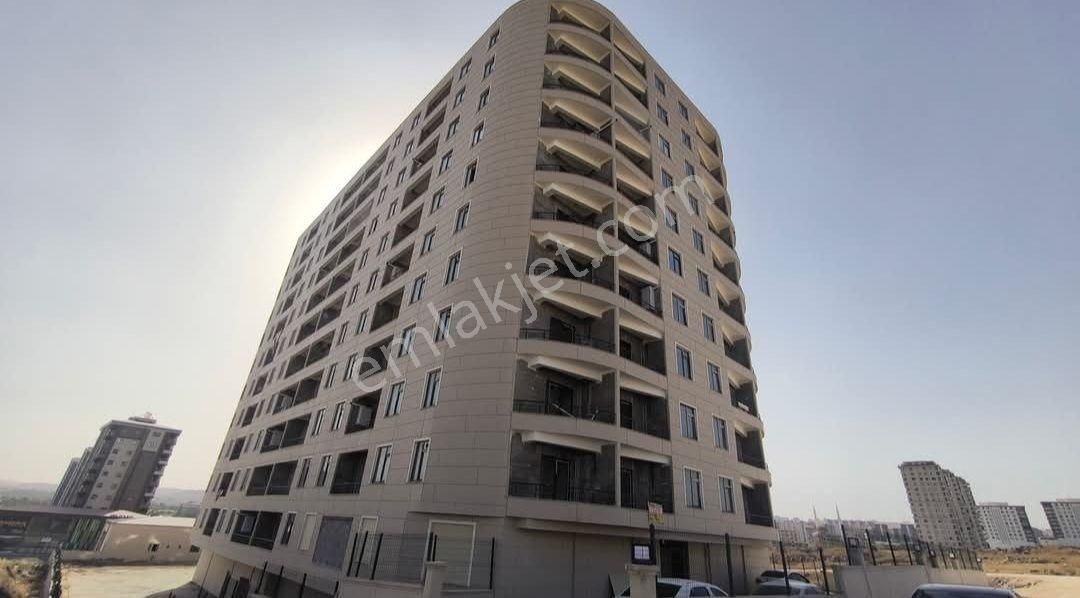 Mehmetçik De 1+1 Arakat Sıfır Full Daire Rezidans