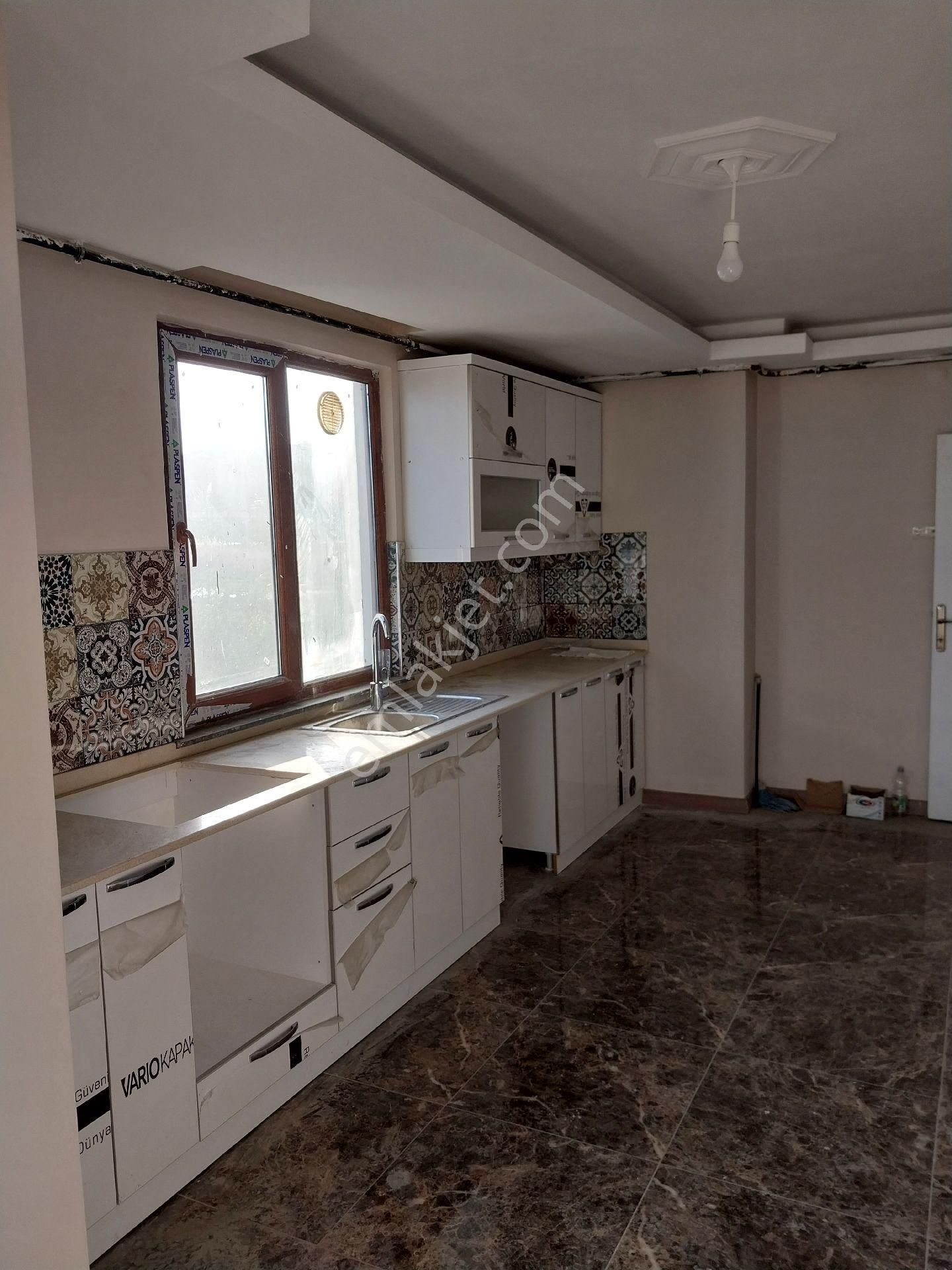 Tekirdağ Süleymanpaşa Gayrimenkulden Satılık Daire Atatürk Mah 3+1daire 4kat 175m2 - Görsel 4