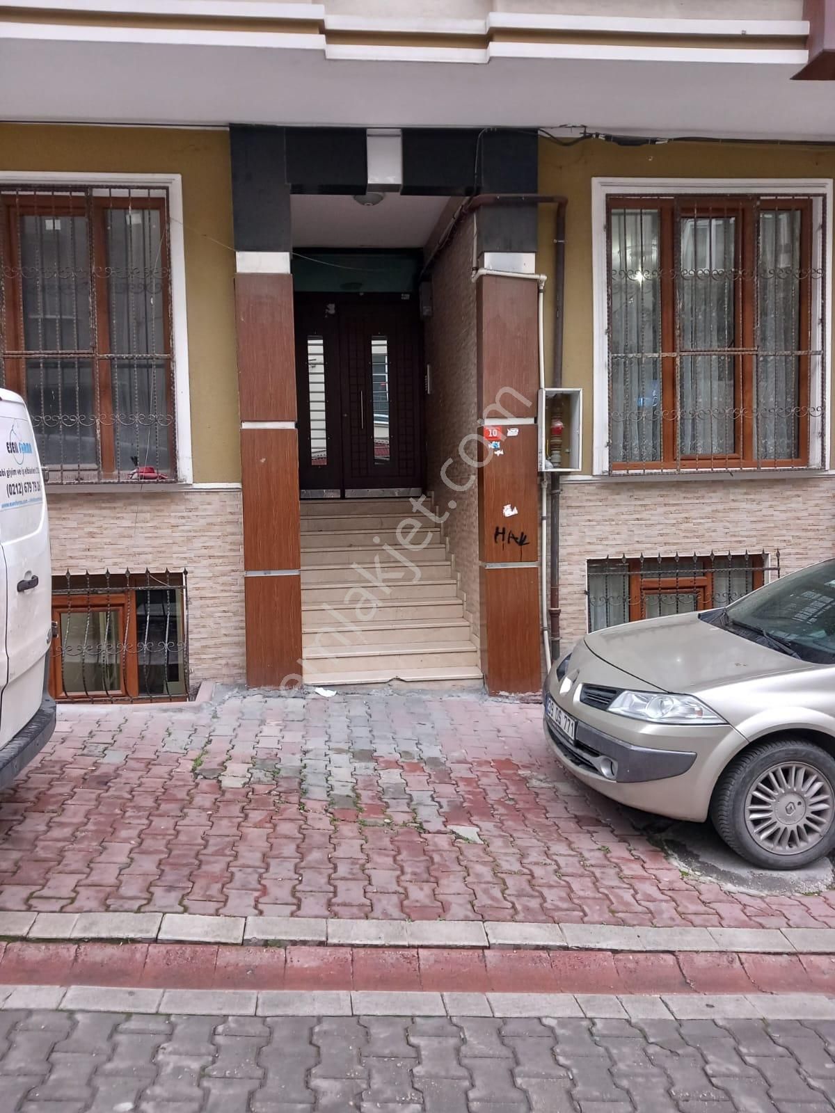 Torunlar Emlaktan Satılık 2+1 4.kat Daire Esenyurt Bağlarçeşme.mah