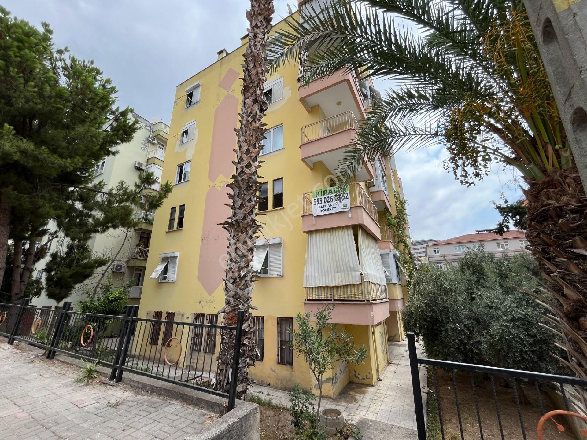 Alanya Şehir Merkezinde Depozitosuz 2+1 Kiralık Daire