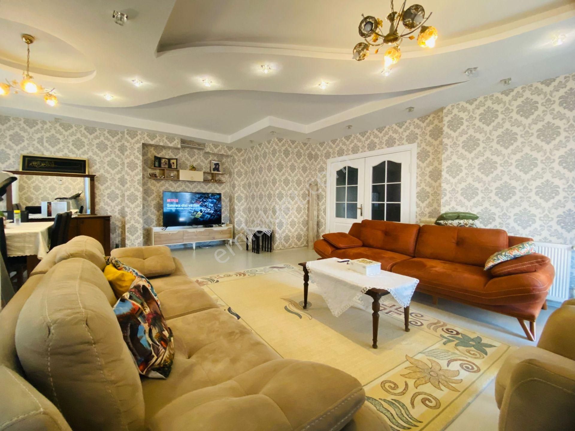 Ethereal'den Soli Avm Civarı Siteiçi Havuzlu Geniş Oturumlu 3+1