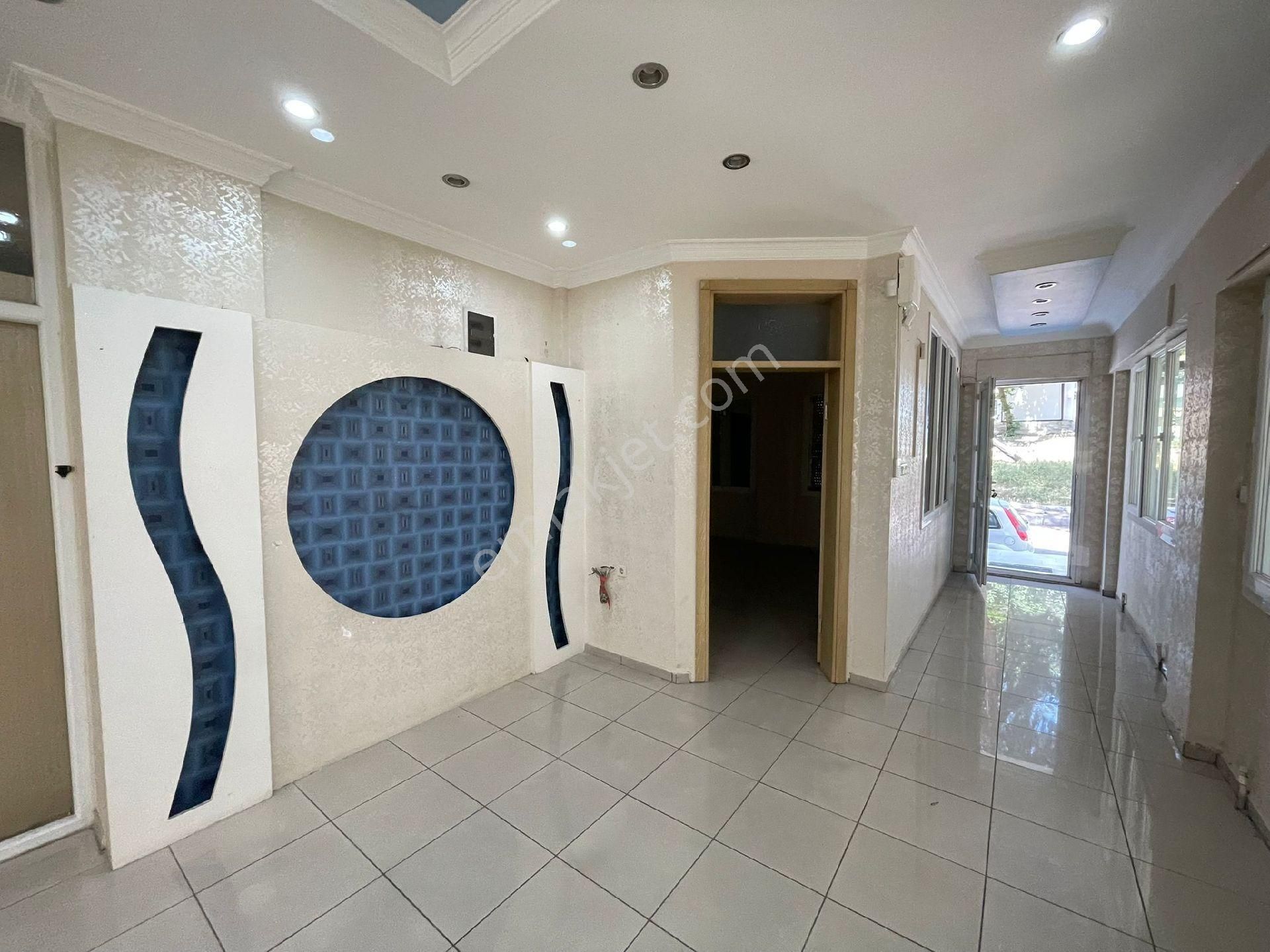 Buca Barış Mah Kiralık Lüks Dükkan