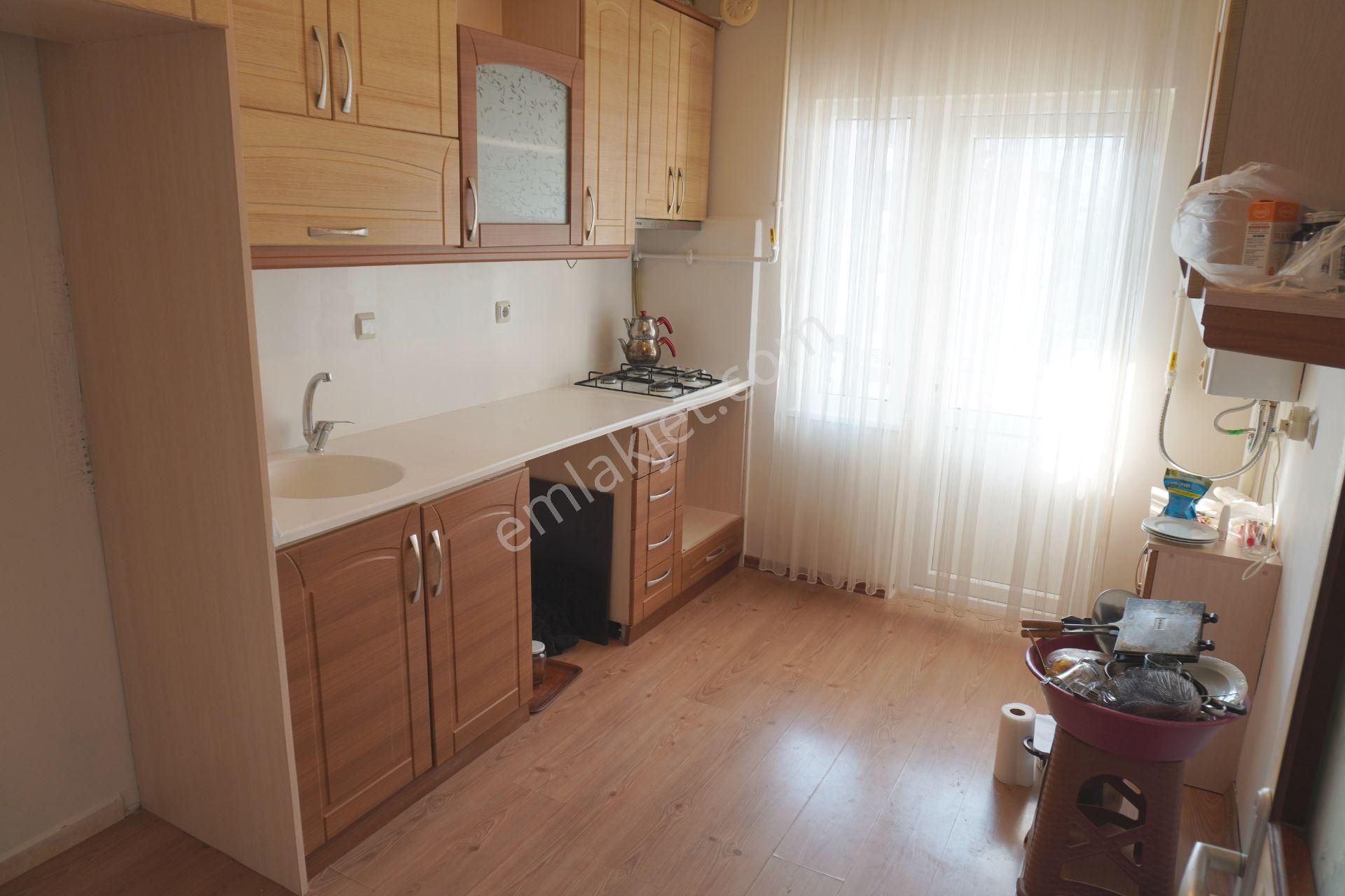 Evka 5 Kiralık 3+1 Doğalgazlı+balkonlu+asansörlü Çiğliserkan Dan