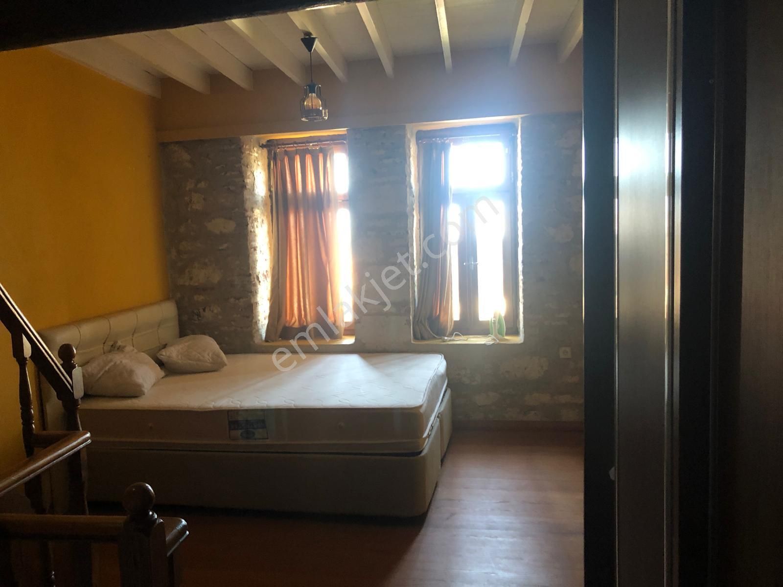 Ayvalık Merkezde Full Deniz Cunda Manzaralı Oturuma Hazır Taşev - Görsel 6