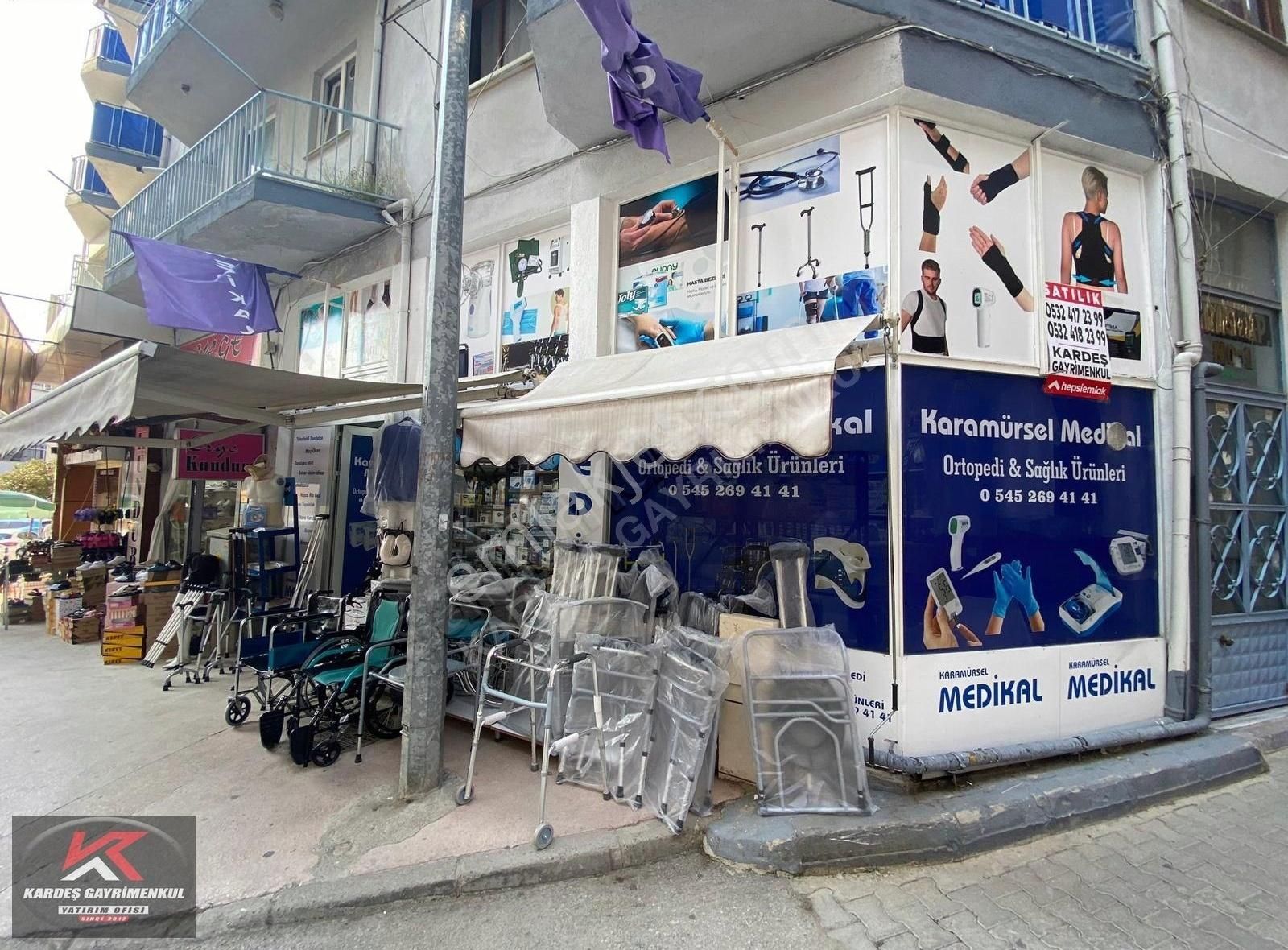Kocaeli Karamürsel Merkezi - İşlek Konumda Satılık Dükkan