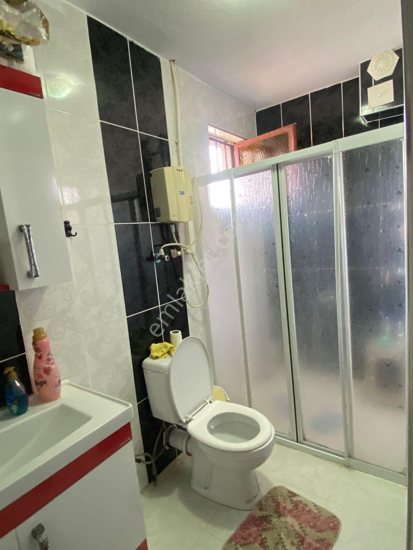 Ferizli Bakırlı'da Köy Evi + Bahçesi + Arkasında Fındıklık - Görsel 20