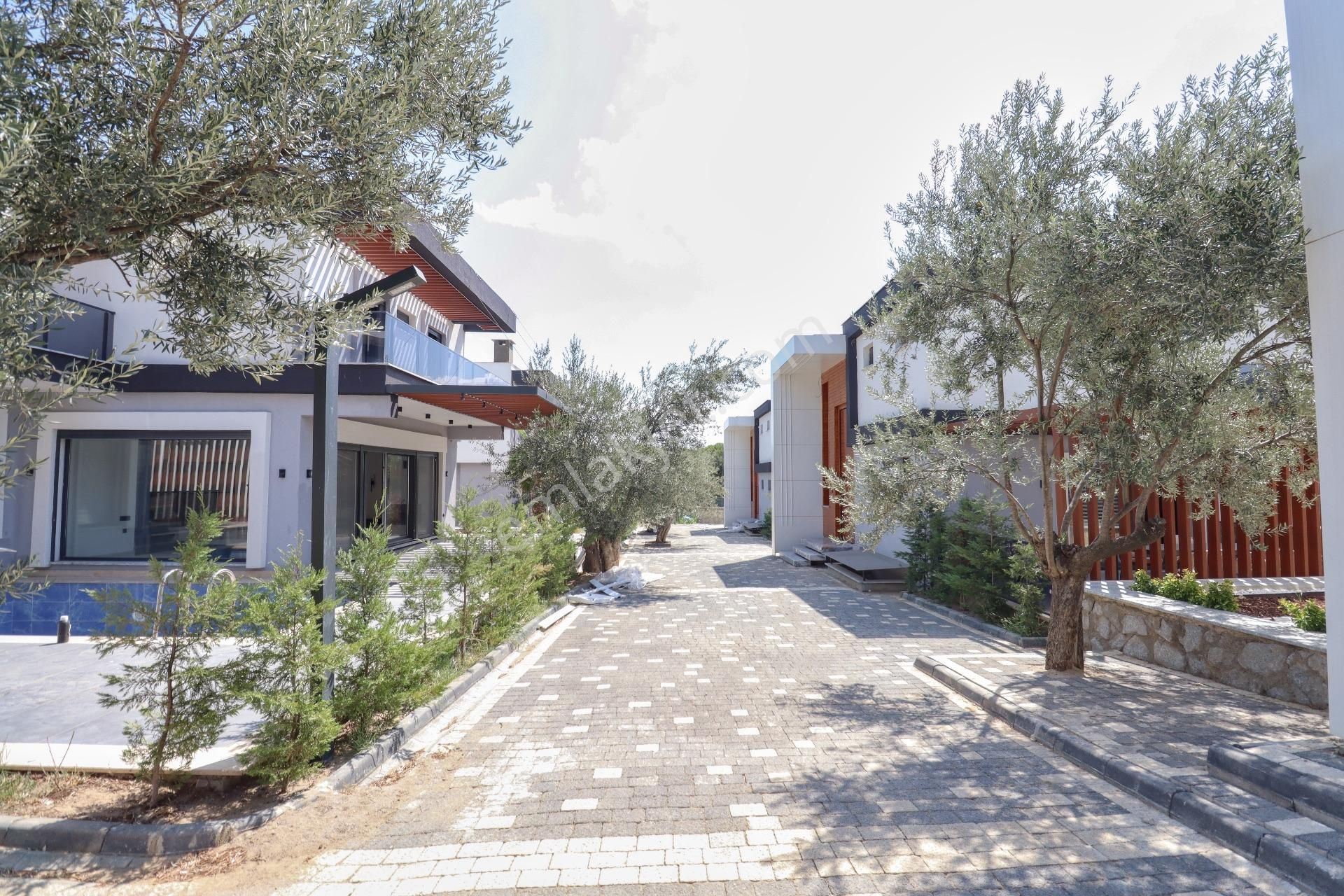 Güre'de %25 Peşin 48 Ay Taksitle Satılık Özel Havuzlu Villalar - Görsel 3