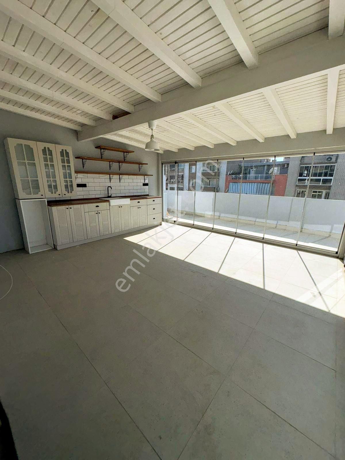 Saim Çıkrıkçı Cad 4+1 Teraslı Dubleks 3 Banyo 2 Mutfaklı Satılık - Görsel 24