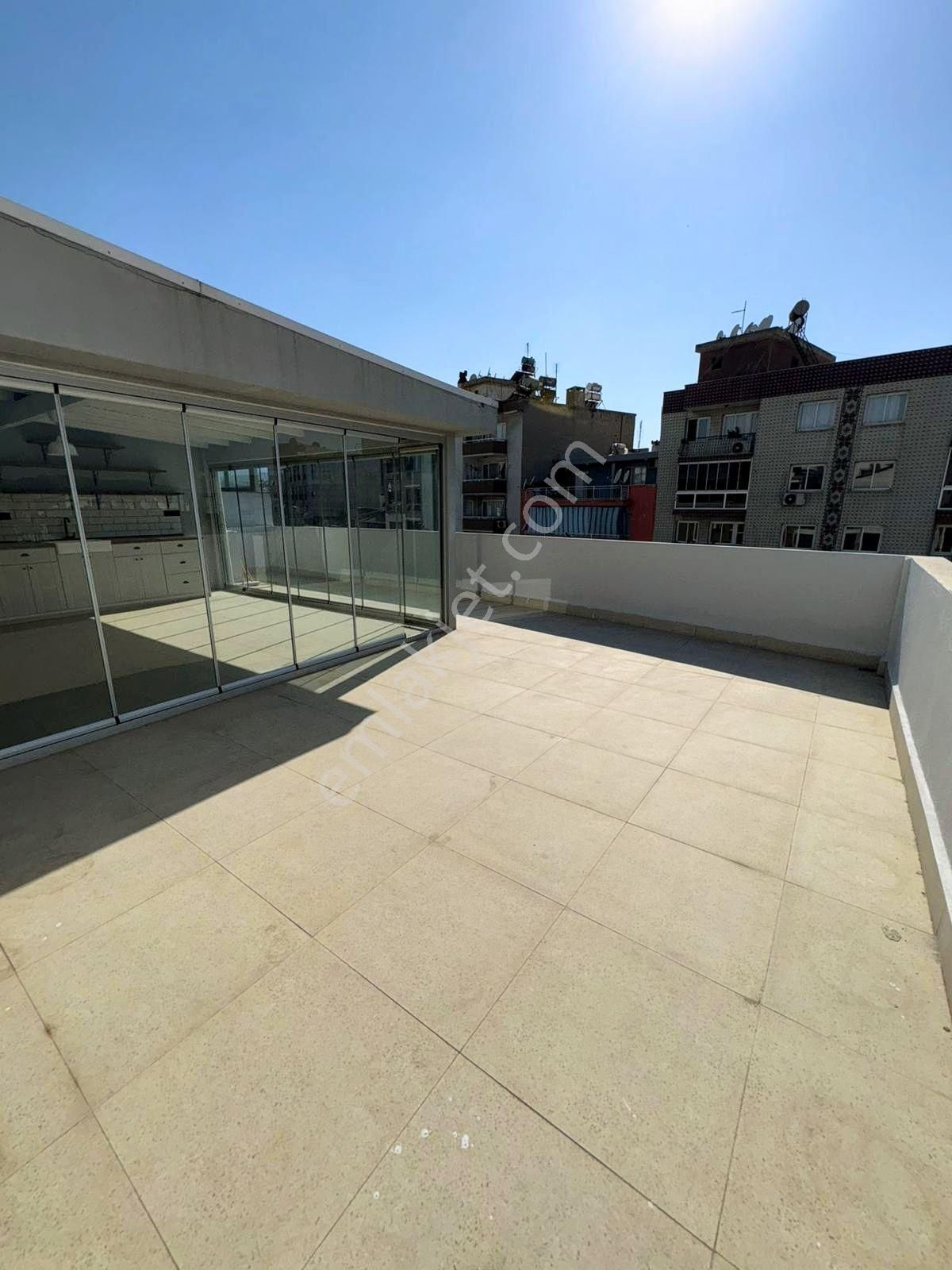 Saim Çıkrıkçı Cad 4+1 Teraslı Dubleks 3 Banyo 2 Mutfaklı Satılık - Görsel 22