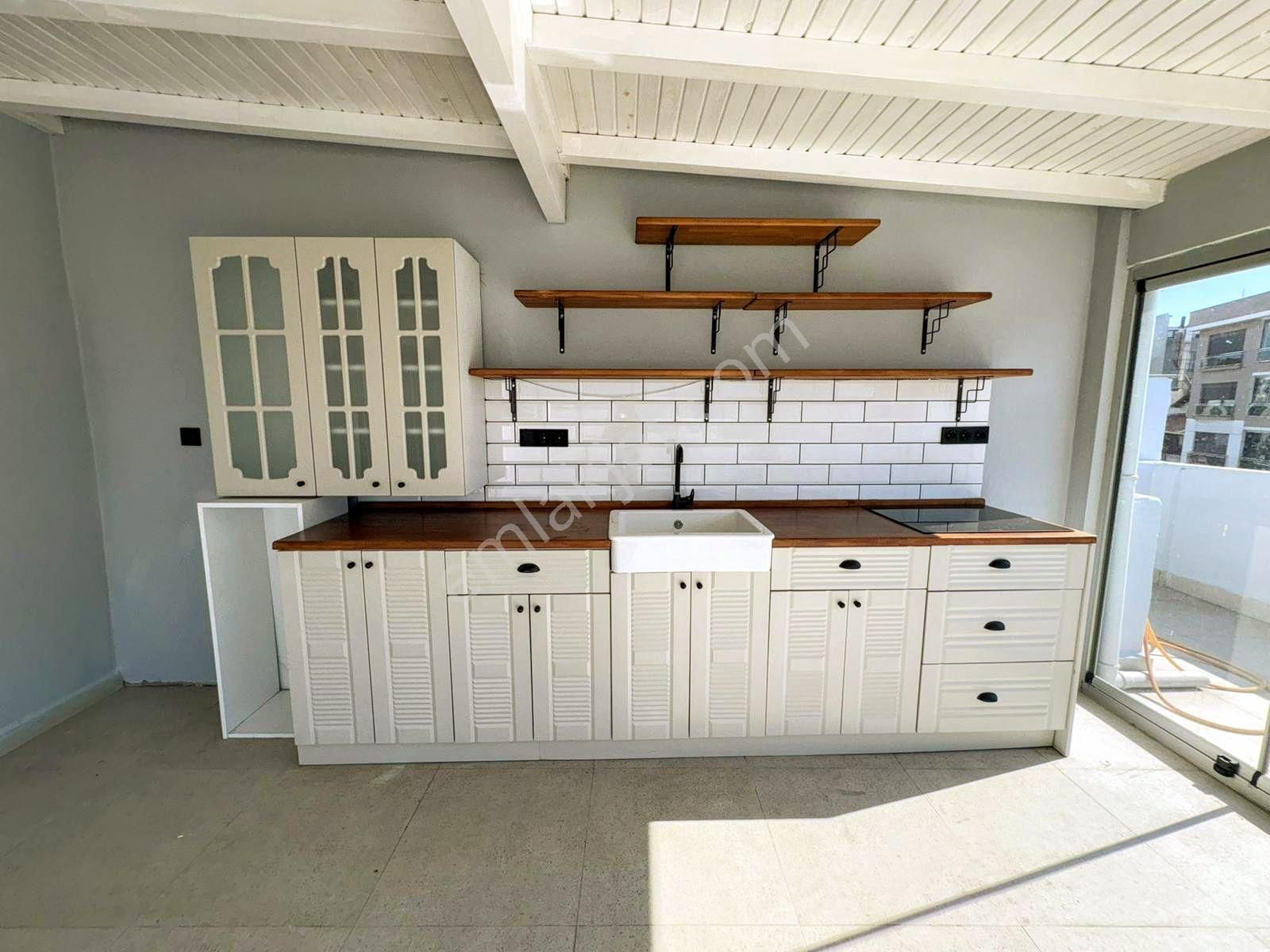 Saim Çıkrıkçı Cad 4+1 Teraslı Dubleks 3 Banyo 2 Mutfaklı Satılık - Görsel 16