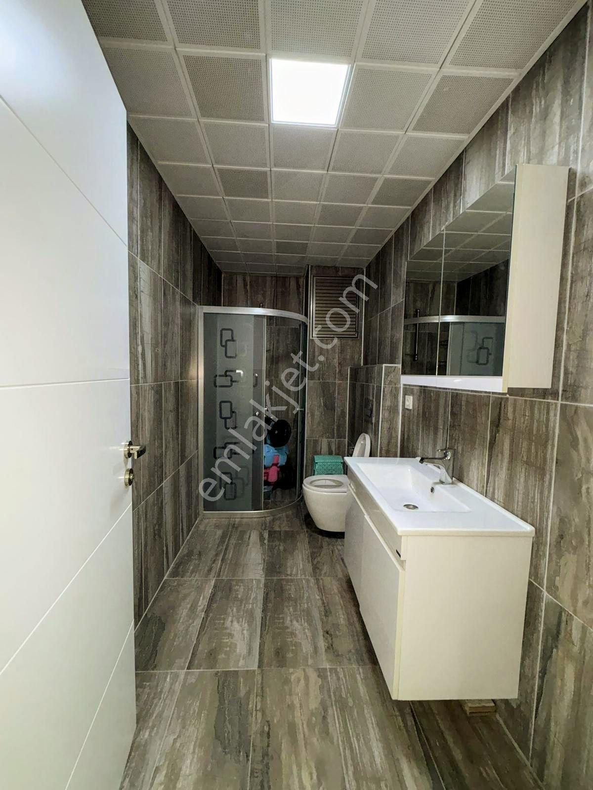 Saim Çıkrıkçı Cad 4+1 Teraslı Dubleks 3 Banyo 2 Mutfaklı Satılık - Görsel 30