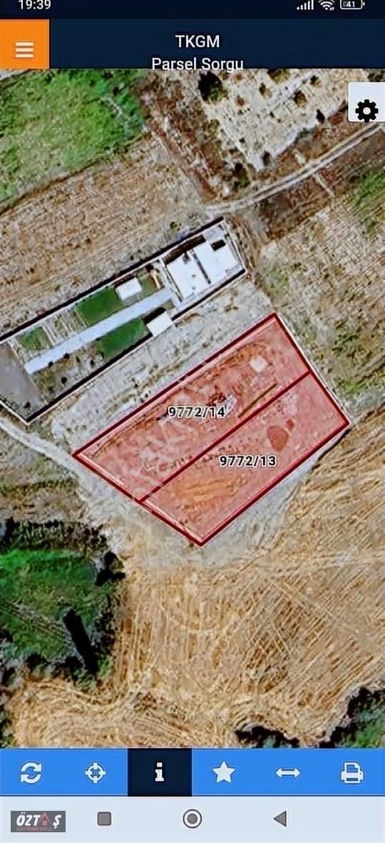 Mahzeminde İki Adet Arsa
