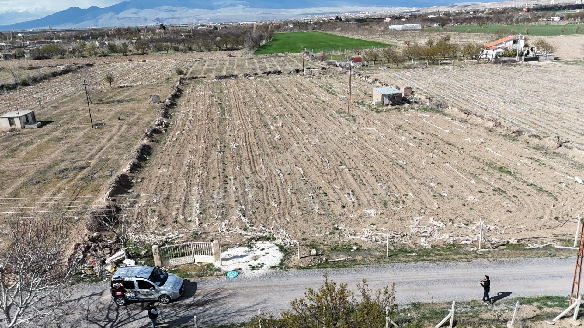 E.gökal 5.183 M2 Bağ K.hisar Tepe Yola Cephe Elektrik Su Yatırım