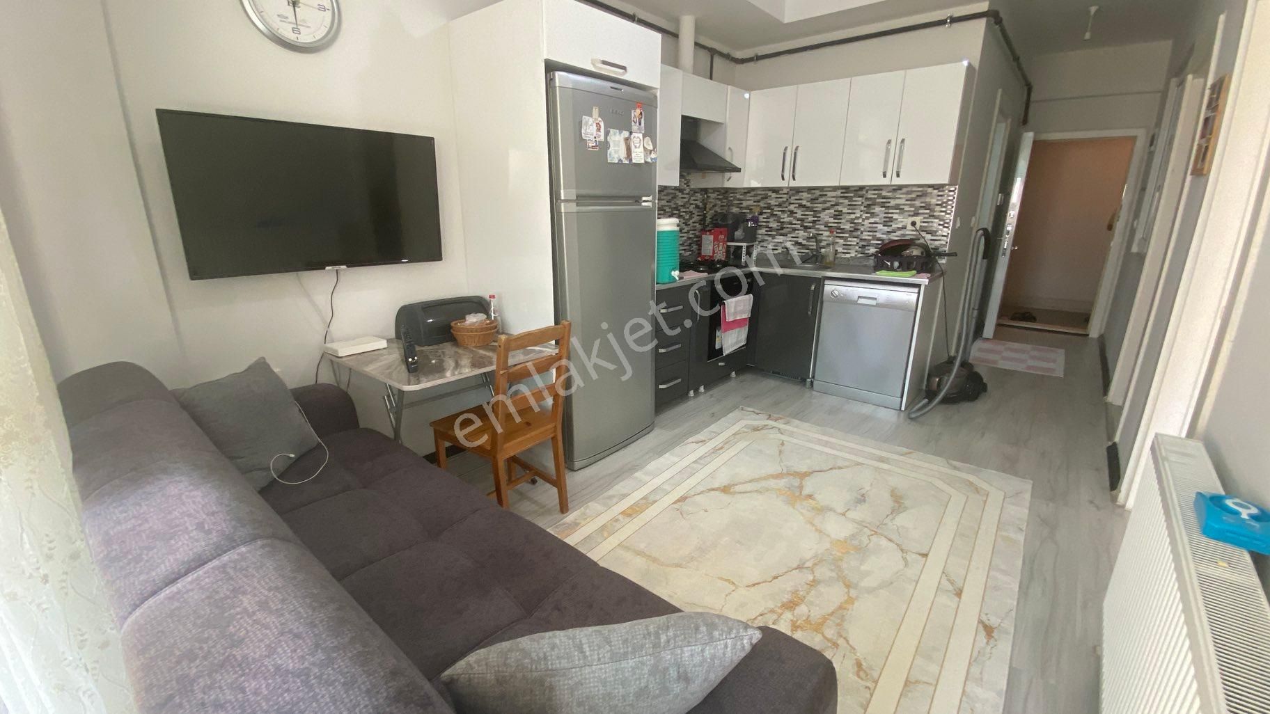 İsabeylide 2+1 Eşyalı Bahçe Katı