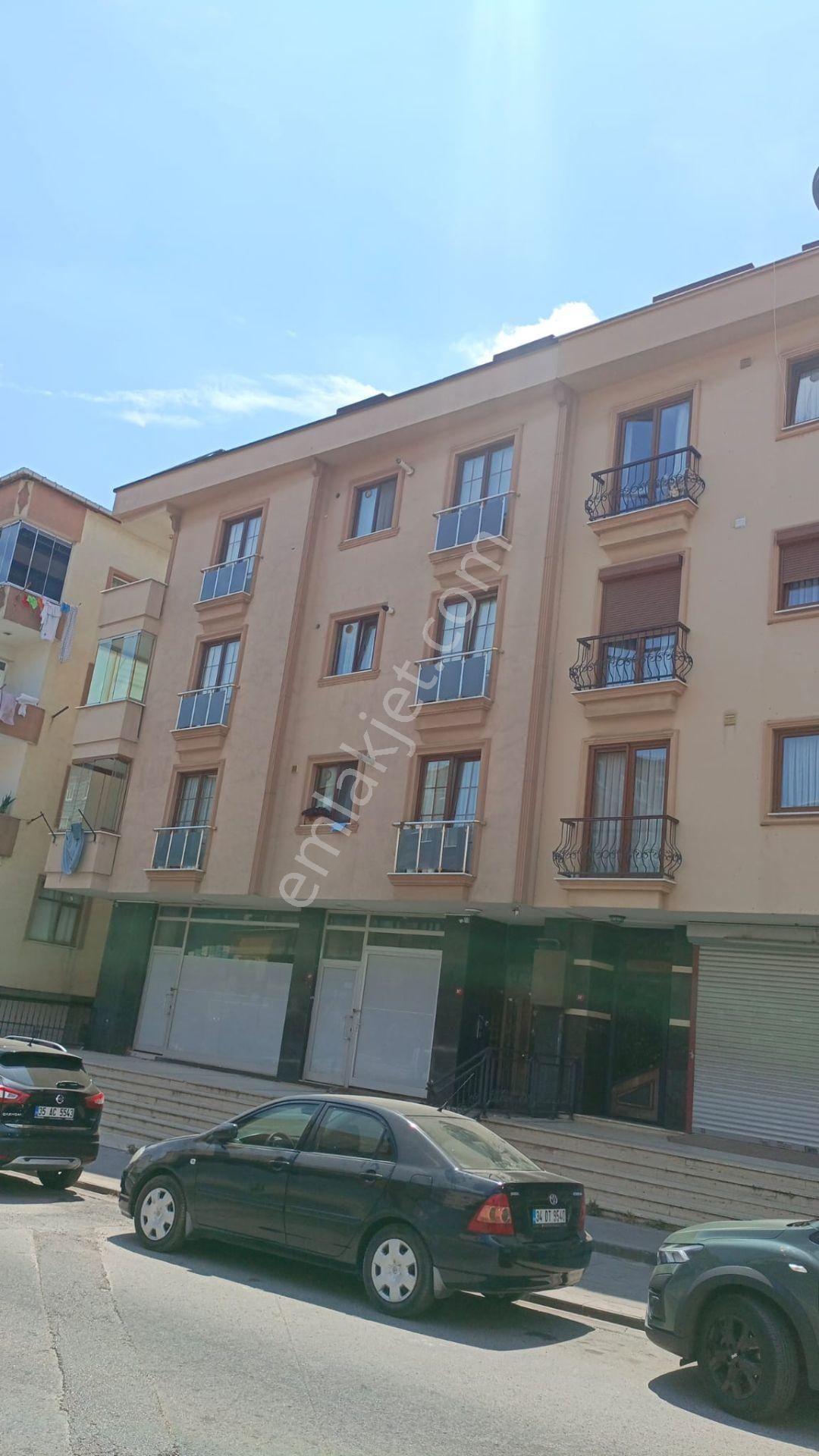 Güzelyalı Güven Emlaktan Kiralık 2+1 Yüksek Tavan Manzaralı Daire