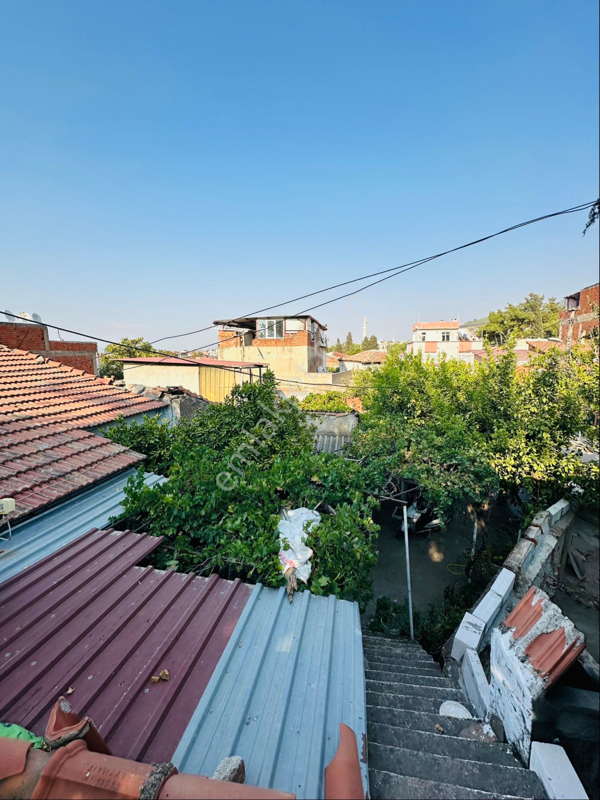 Tire Satılık Müstakil Ev İki Mat İmarlı 150 M2 Tek Ve Resmi Tapulu Bahçeli - Görsel 29