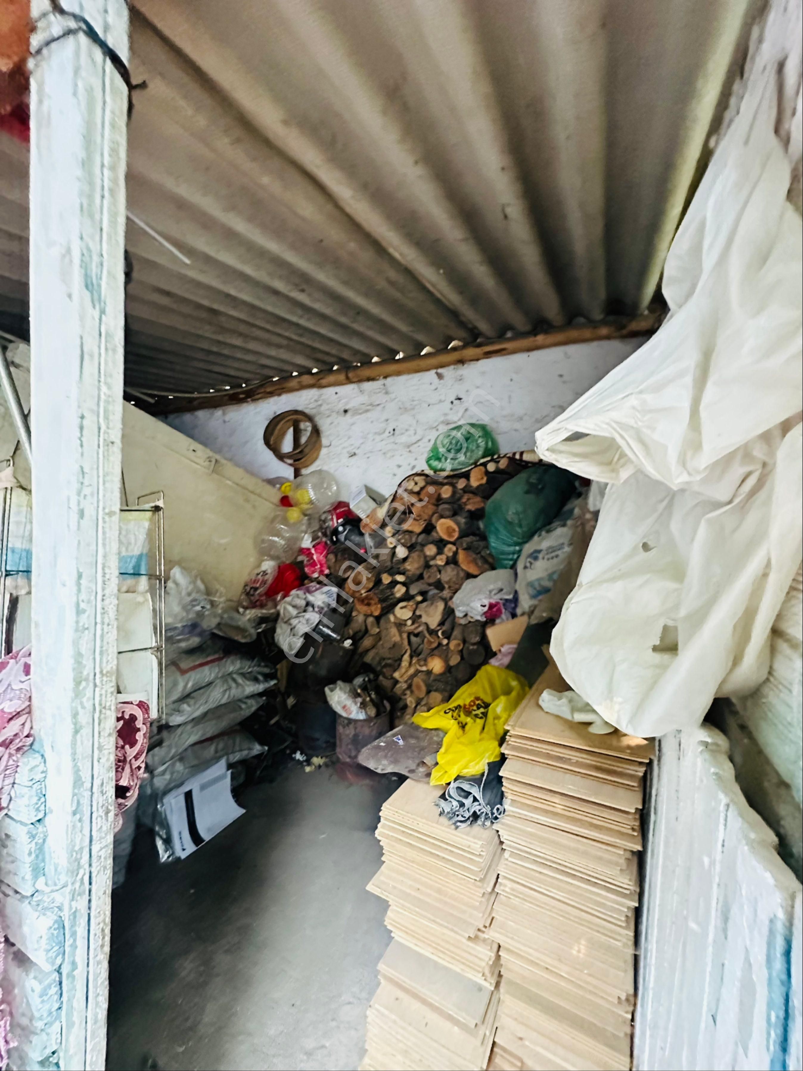 Tire Satılık Müstakil Ev İki Mat İmarlı 150 M2 Tek Ve Resmi Tapulu Bahçeli - Görsel 15