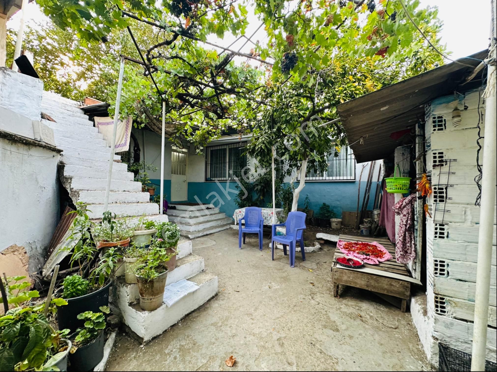 Tire Satılık Müstakil Ev İki Mat İmarlı 150 M2 Tek Ve Resmi Tapulu Bahçeli - Görsel 10