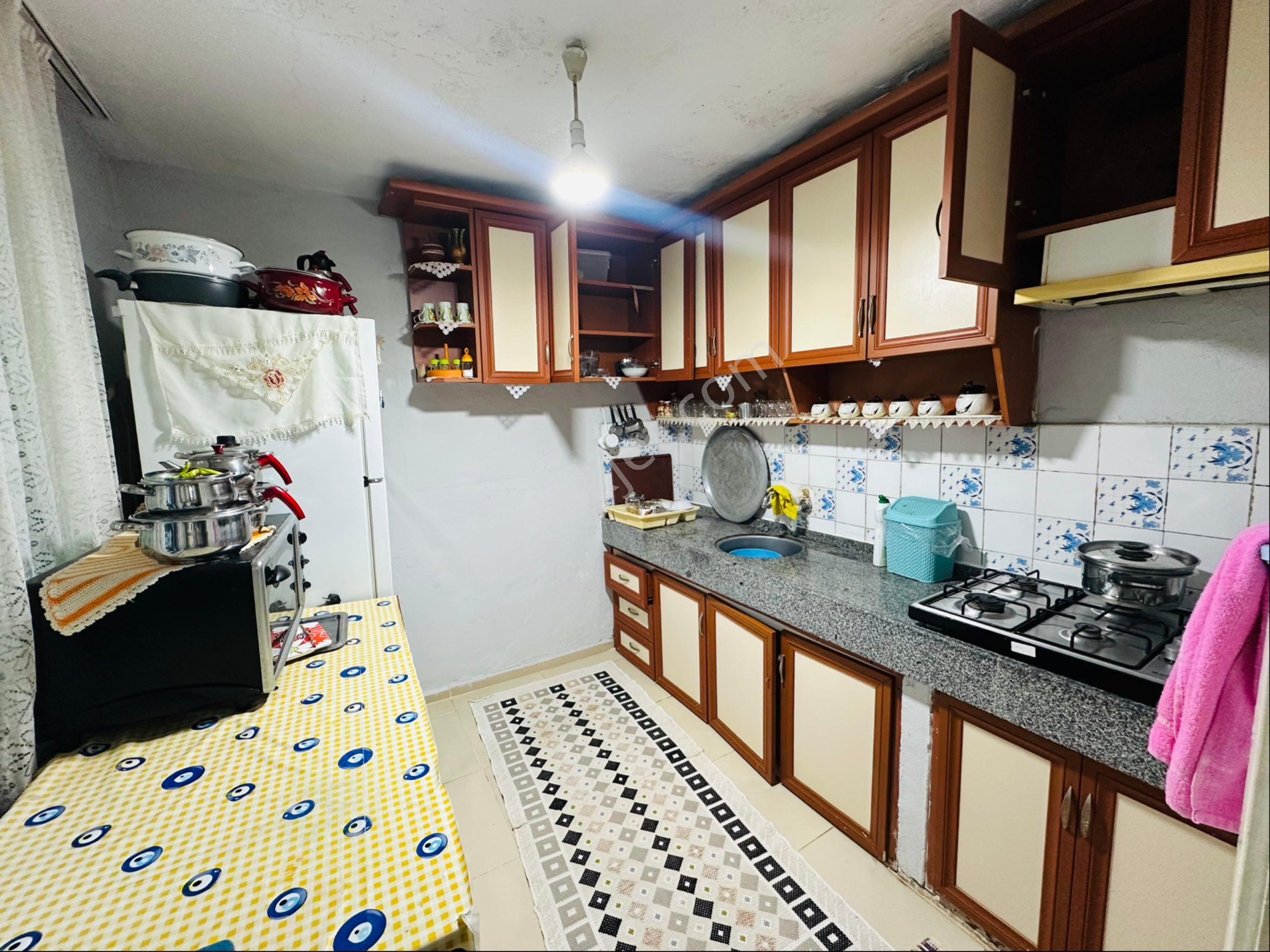 Tire Satılık Müstakil Ev İki Mat İmarlı 150 M2 Tek Ve Resmi Tapulu Bahçeli - Görsel 21