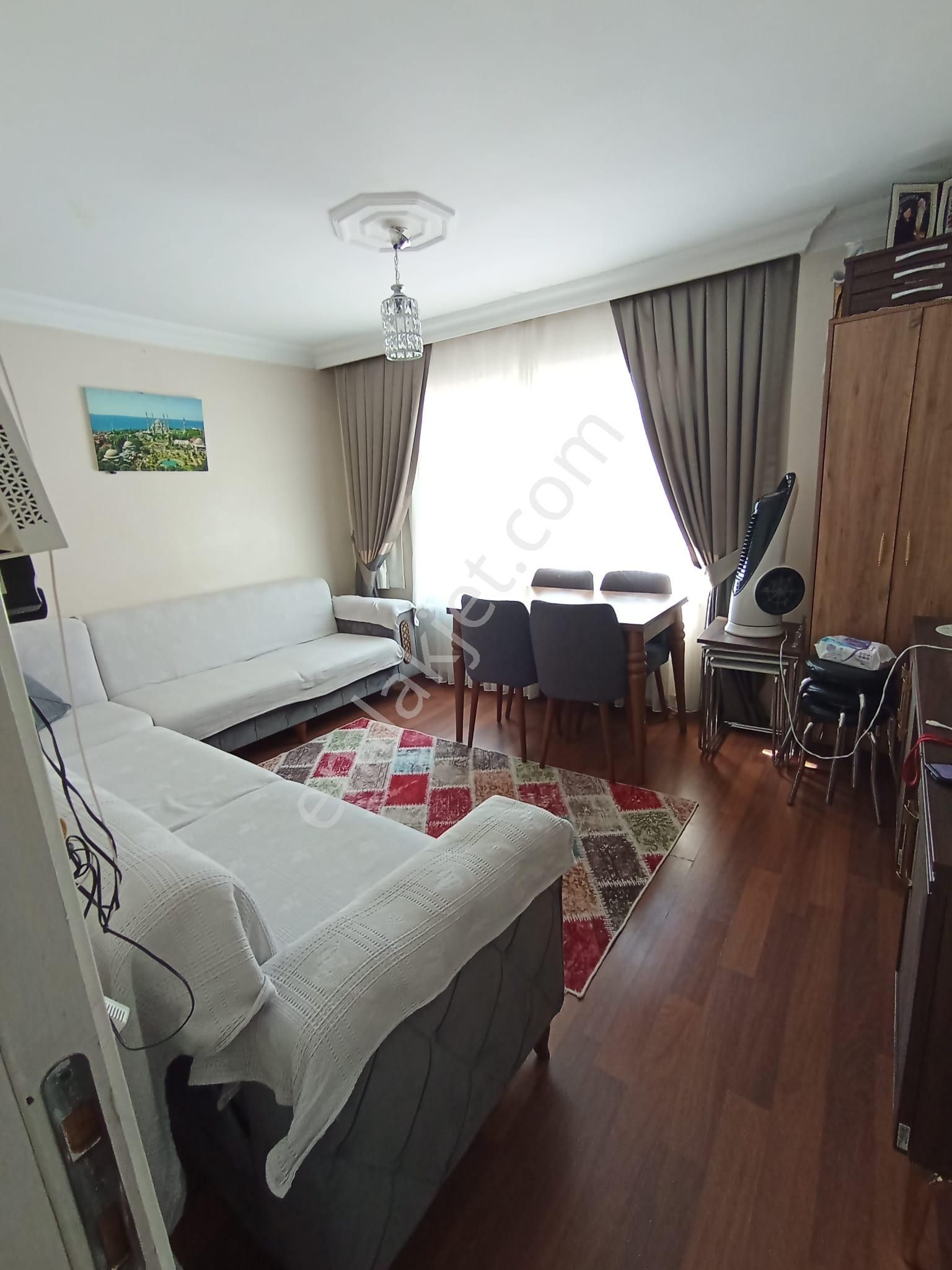 Beyoğlu Kasımpaşa Kulaksız'da Masrafsız, 70m2, 2+1, 5.kat Kiralık Daire - Sözgen'den - 278k