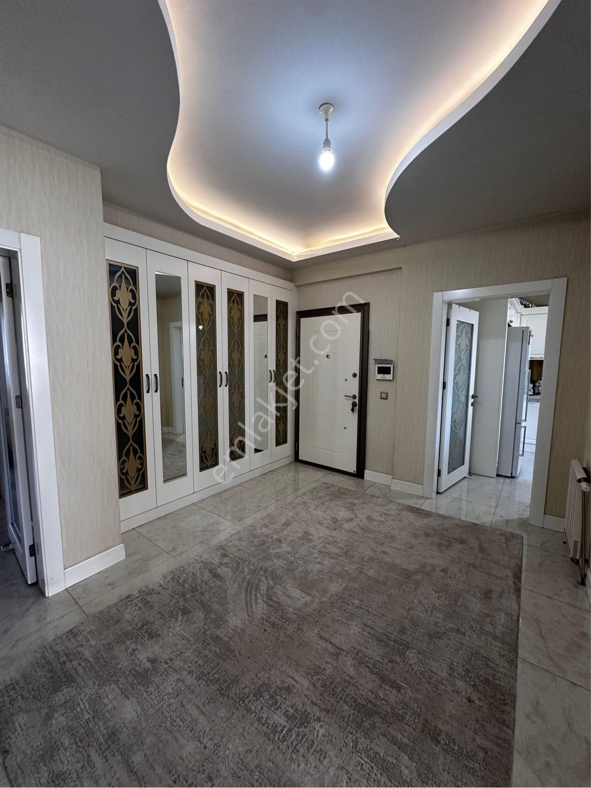 Yaka Fatih Cd Si Cepheli Lüks 3+1 - Görsel 7