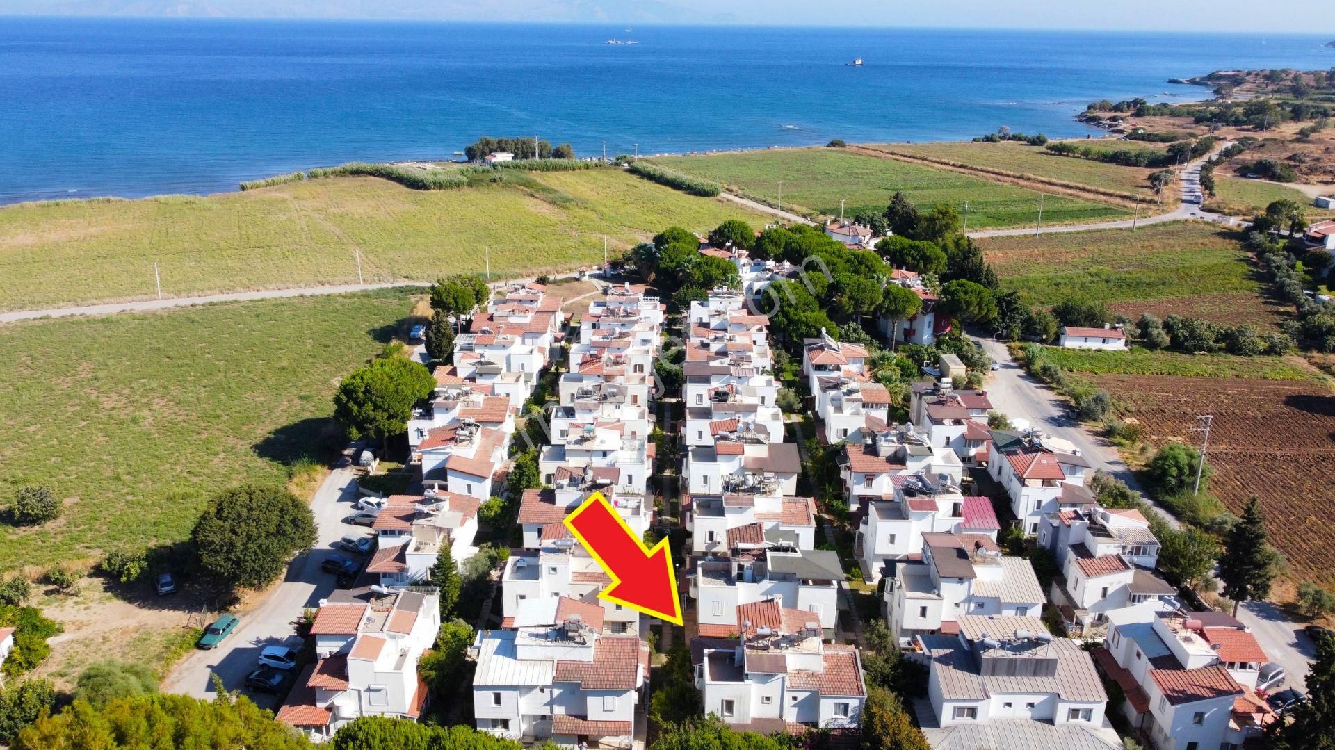 Datça Burgaz'da Denize 400m 4+1 Satılık İkiz Müstakil