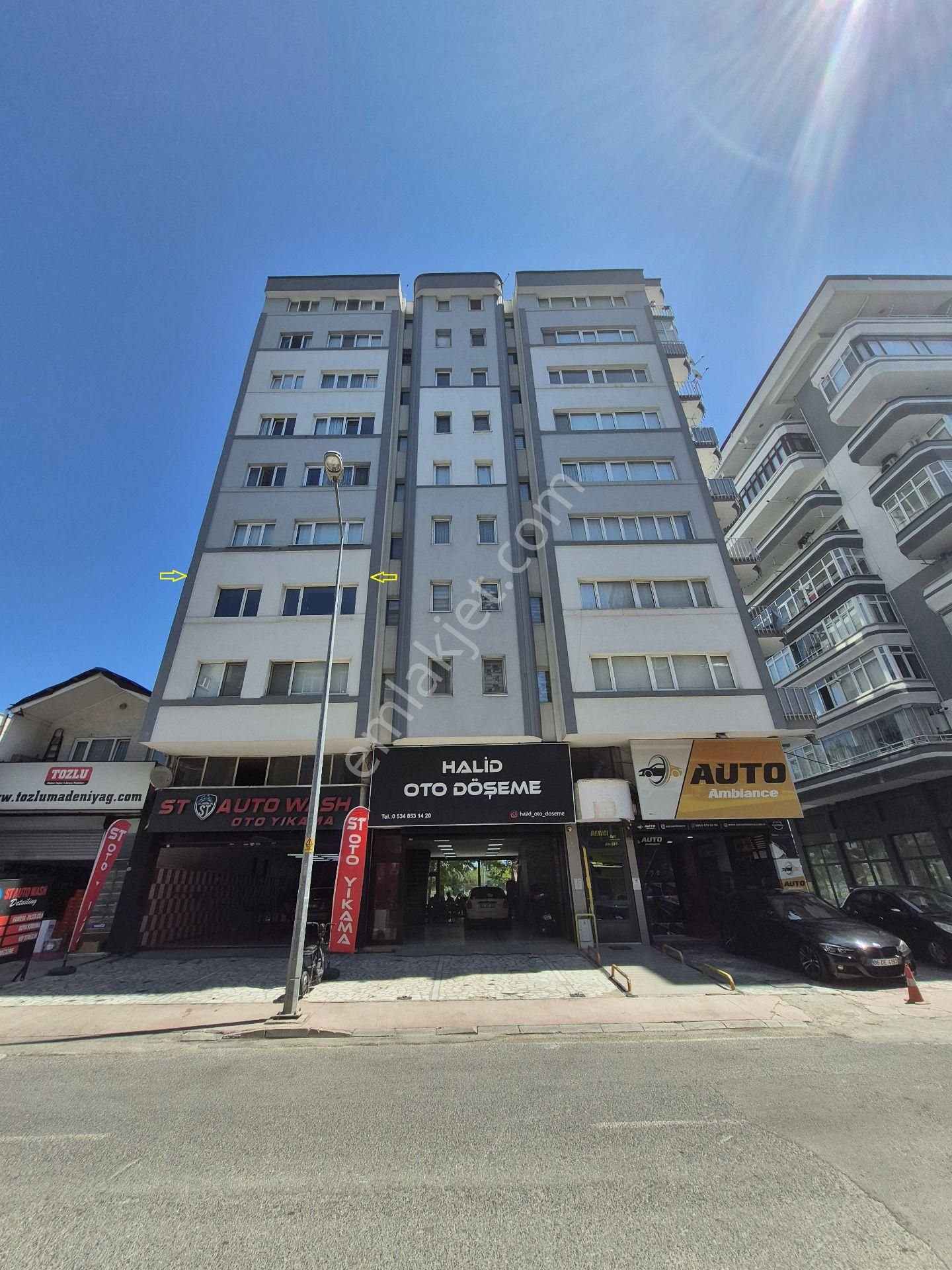 İlkadım Kılıçdede'de Sahil Yoluna Cephe Satılık 3+1 Daire