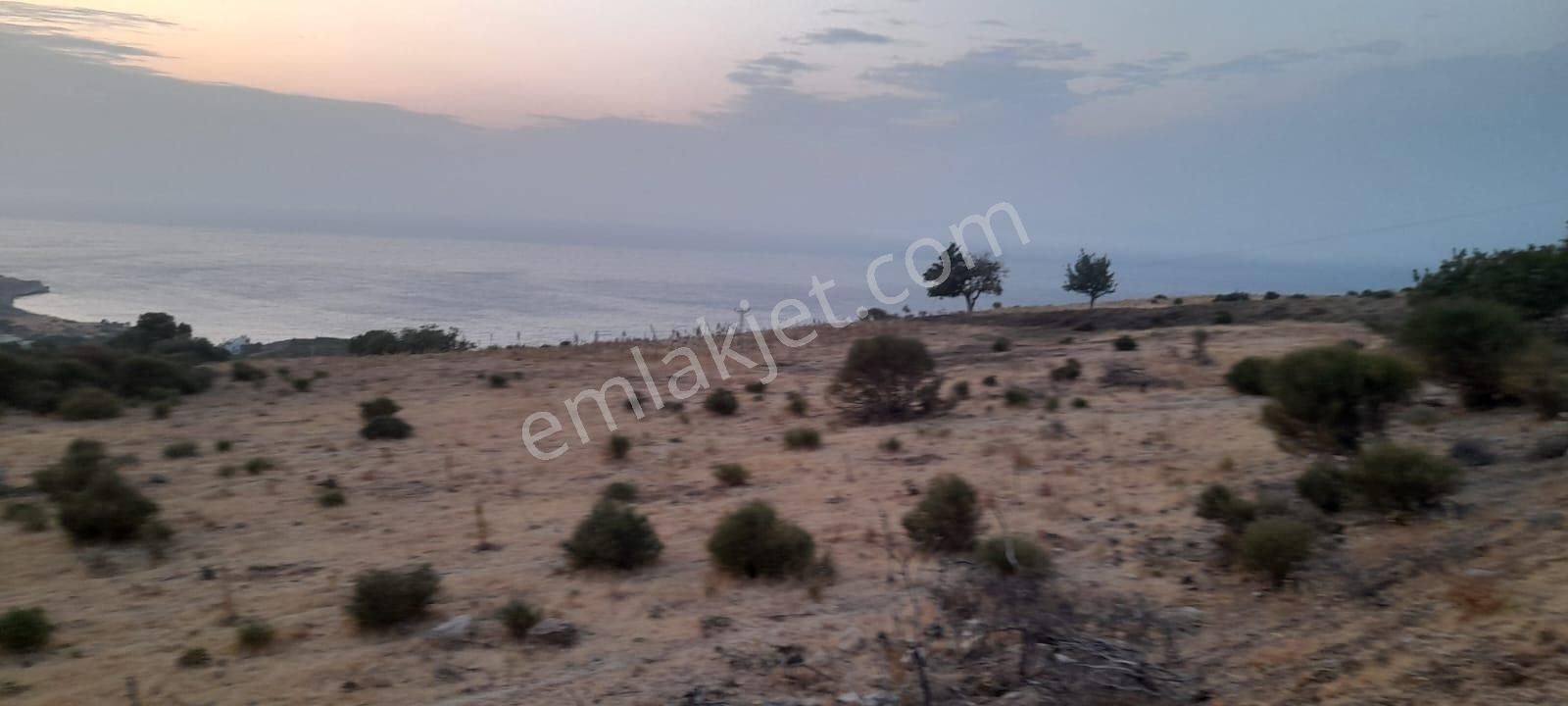 Karaburun Bozköy Mahallesinde Satılık Deniz Manzaralı Tarla - Görsel 24