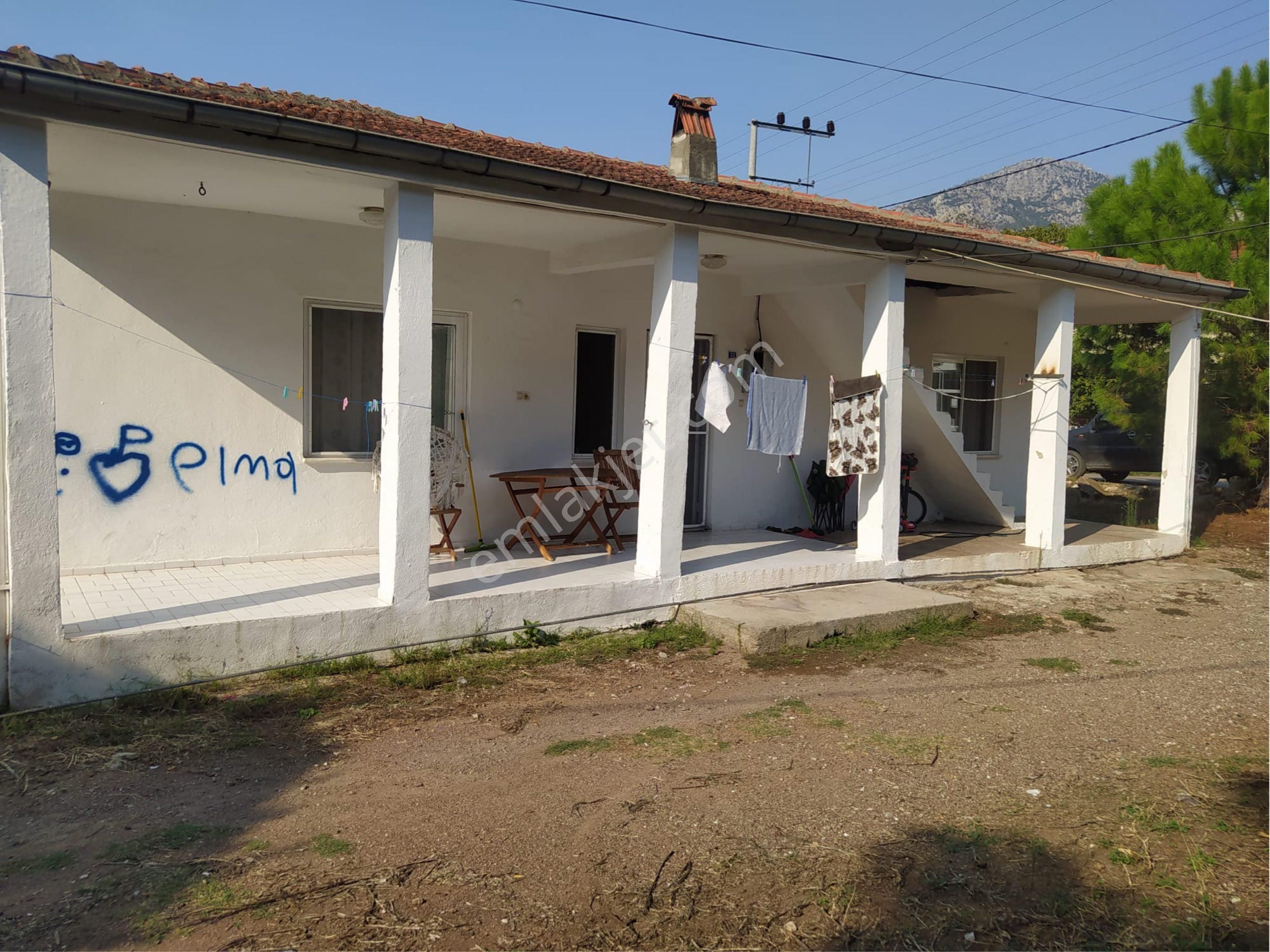 Marmaris Orhaniye'de Yatırımlık Köy İçi İmarlı Arsa - Görsel 2