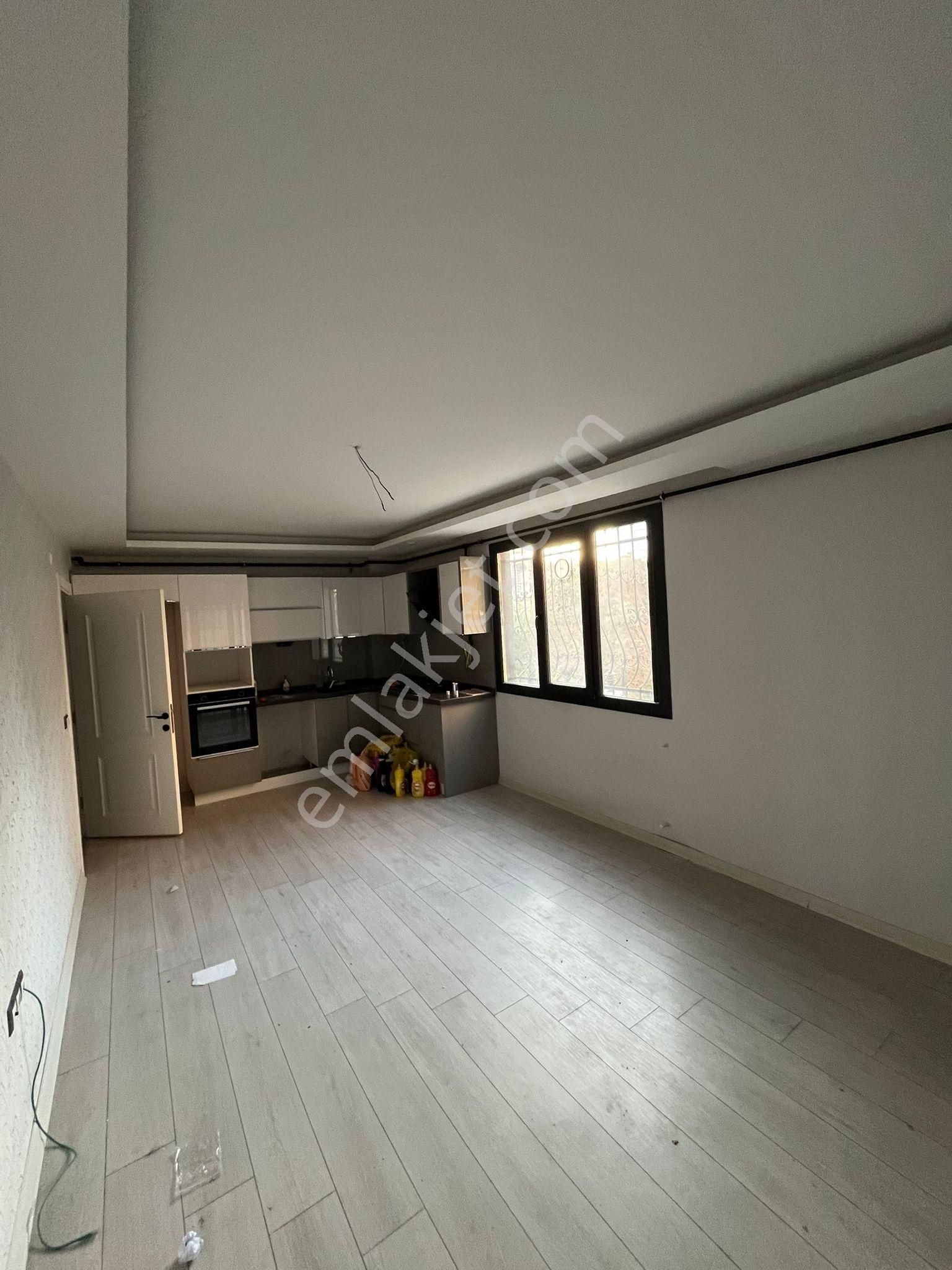 Akçay Köşem Emlaktan 1+1 Kiralık Daire