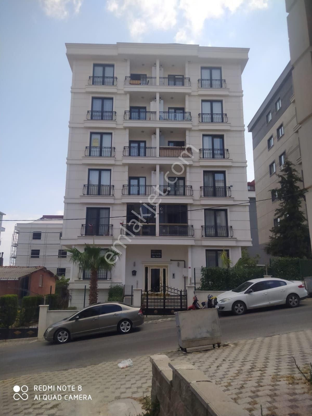 Satılık Kartal Hürriyet Mahallesinde Lüks Daire 3+1 140 M²