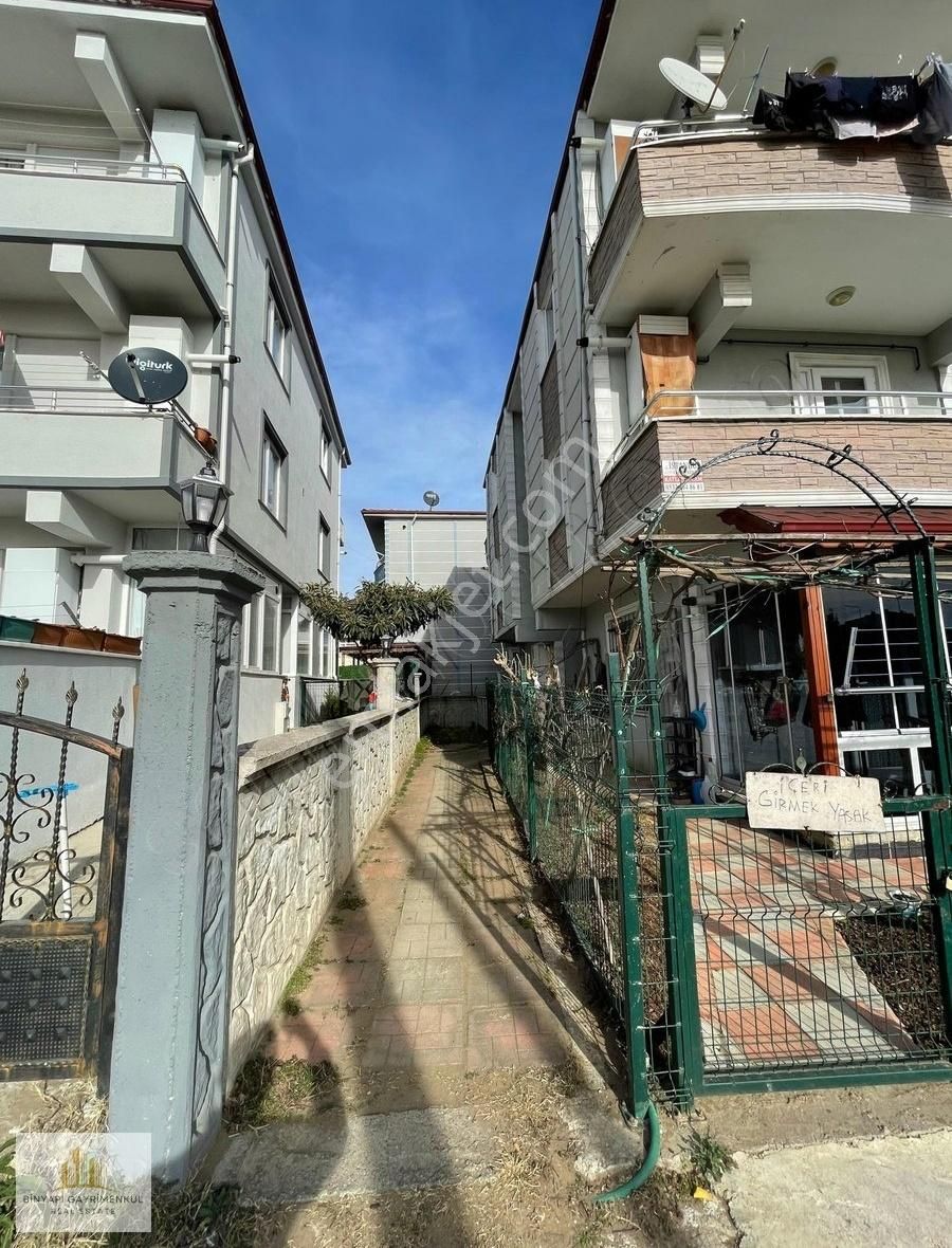 Karasu'da Merkezi Konumda Eşyalı Fırsat Arakat 2+1!!!