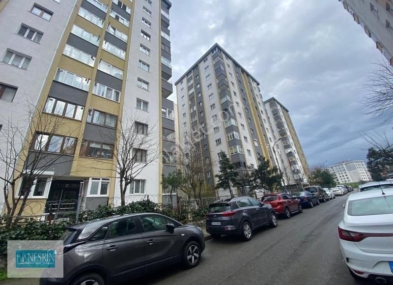 Nesrin Emlak'tan Sosyal Tesislerin Yanında Sağlam Raporu Alınmış