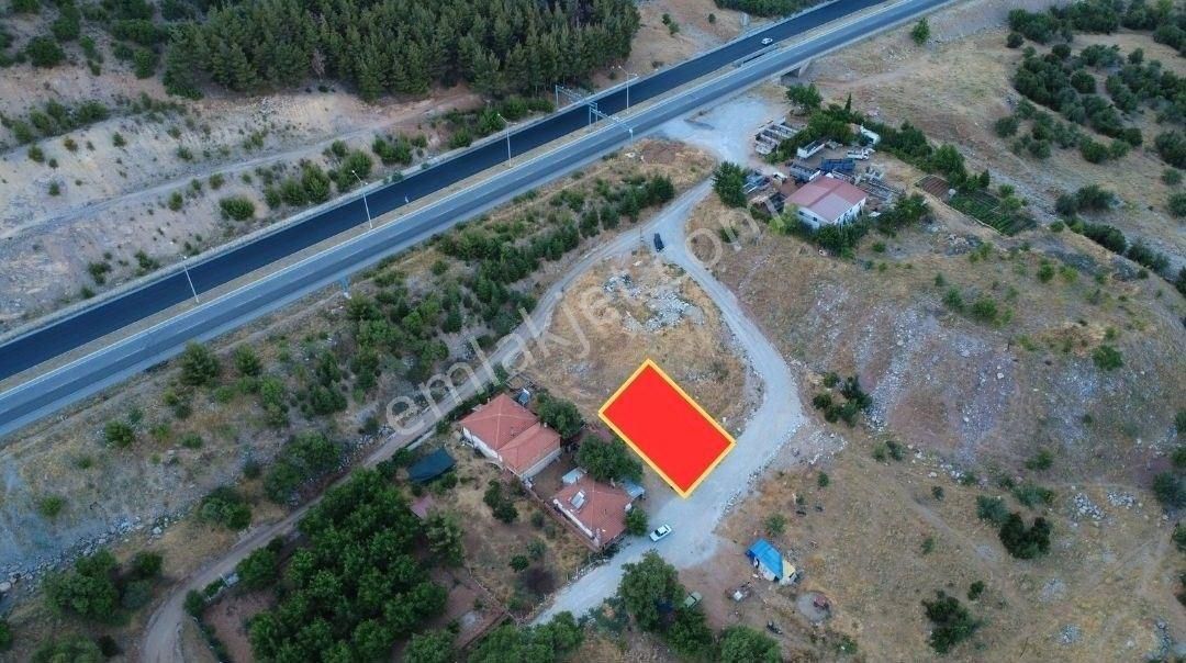 Gho Panayır'dan Küçük Parsel, Büyük Fırsat! Serinhisar’da 313 M² Konut İmarlı Arsa
