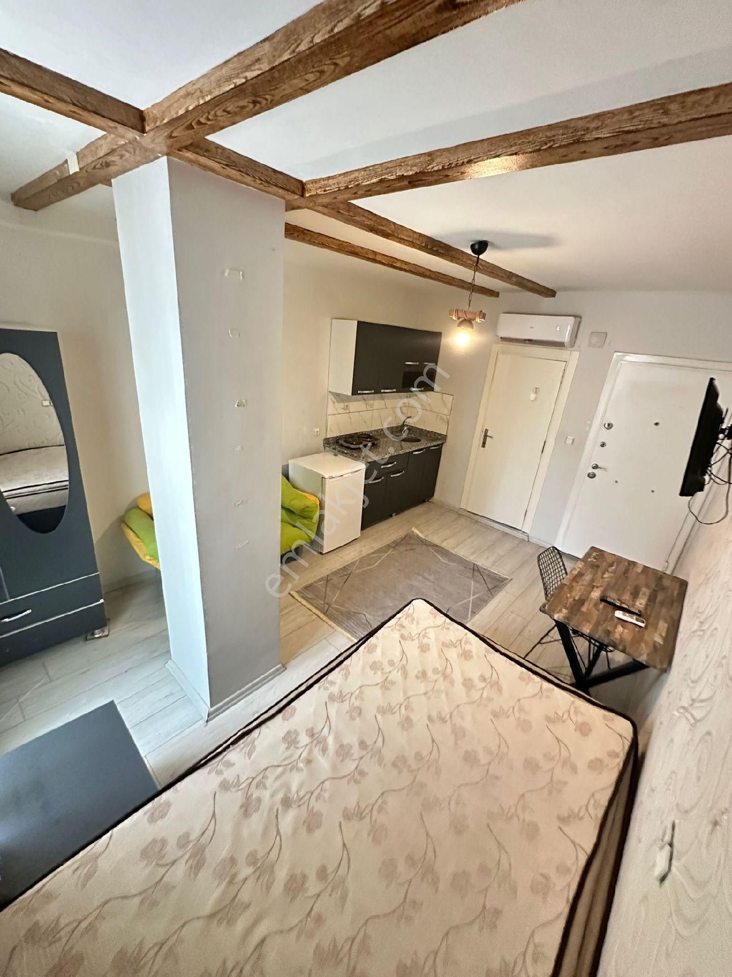 Güzel Yalı Mahallesi'nde Eşyalı Daire 1+0