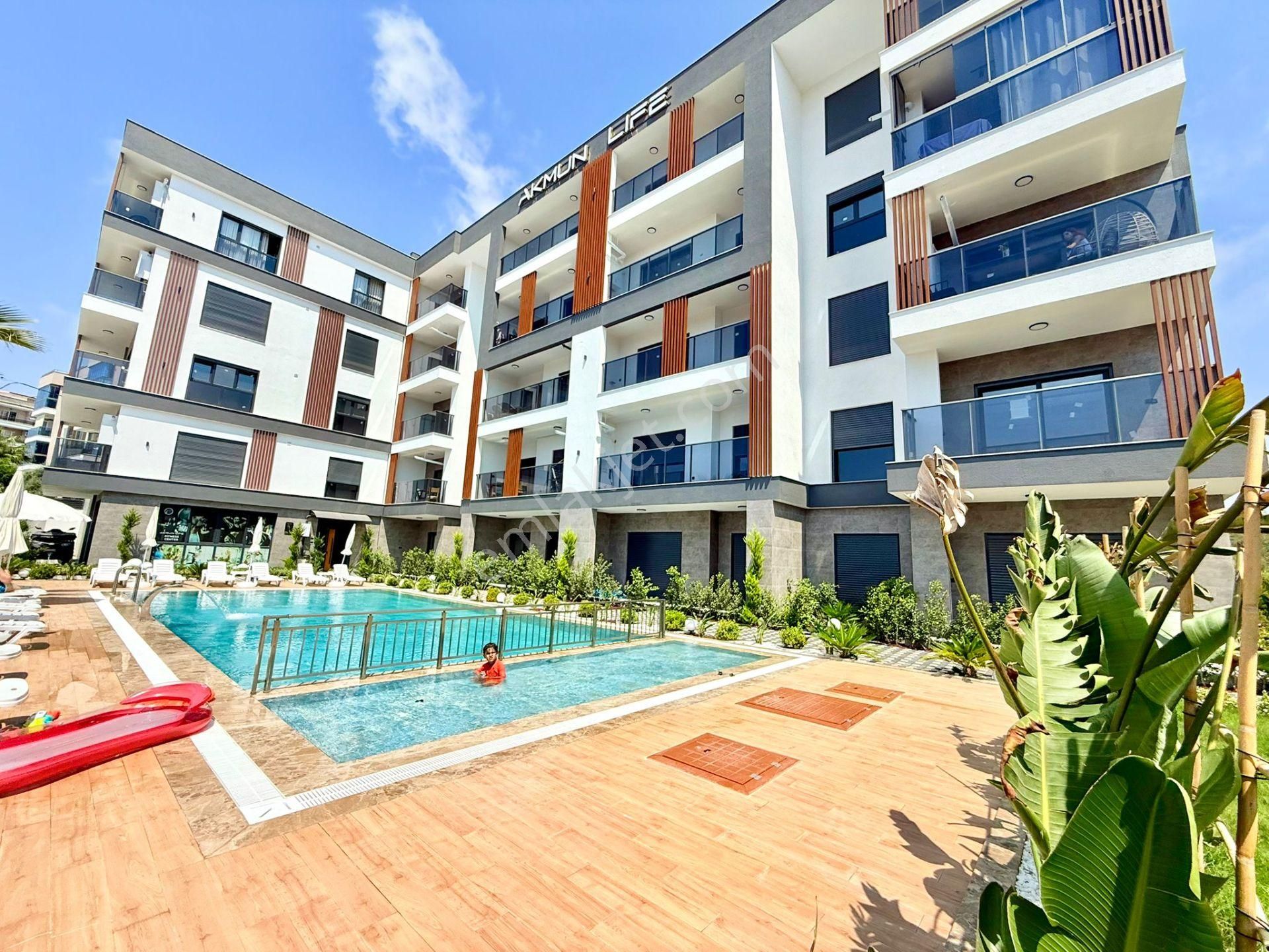 Merkezi Konumlu-güvenlık-havuz-otopark-bahçe-sosyal Alan-yeni-lüx Fırsat Daireler - Görsel 3