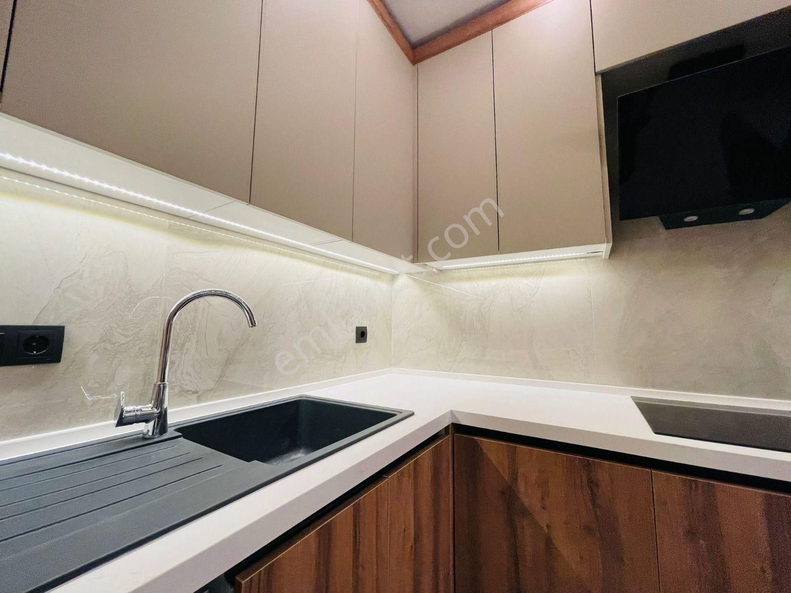 Merkezi Konumlu-güvenlık-havuz-otopark-bahçe-sosyal Alan-yeni-lüx Fırsat Daireler - Görsel 19