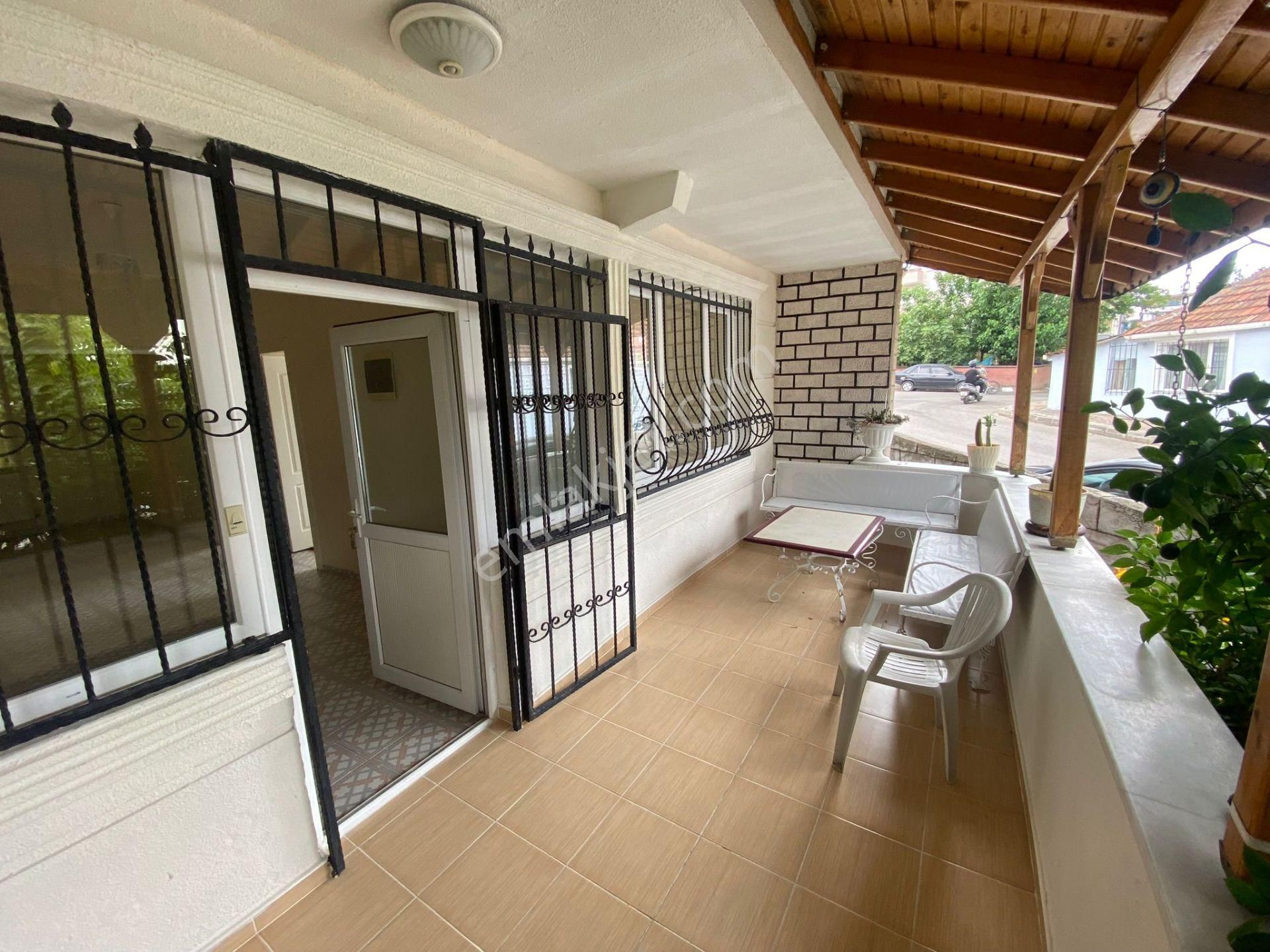 Derince Harmantarla'da Bahçeli Yüksek Giriş Kiralık Daire