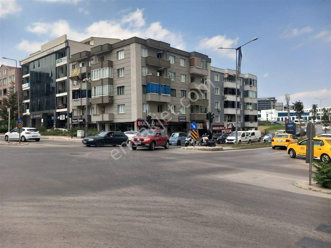 Bursa Nilüfer İzmir Yoluna Cephe 70 M2 Satılık Köşe Dükkan 15.000.000 Tl - Görsel 16