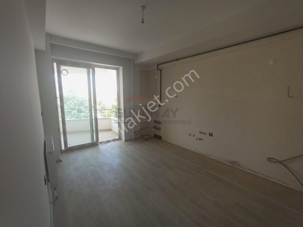 Güvenay – Çorum Merkez Kale Mahallesi Mutlu Caddesi – 3+1 Satılık Ara Kat Daire