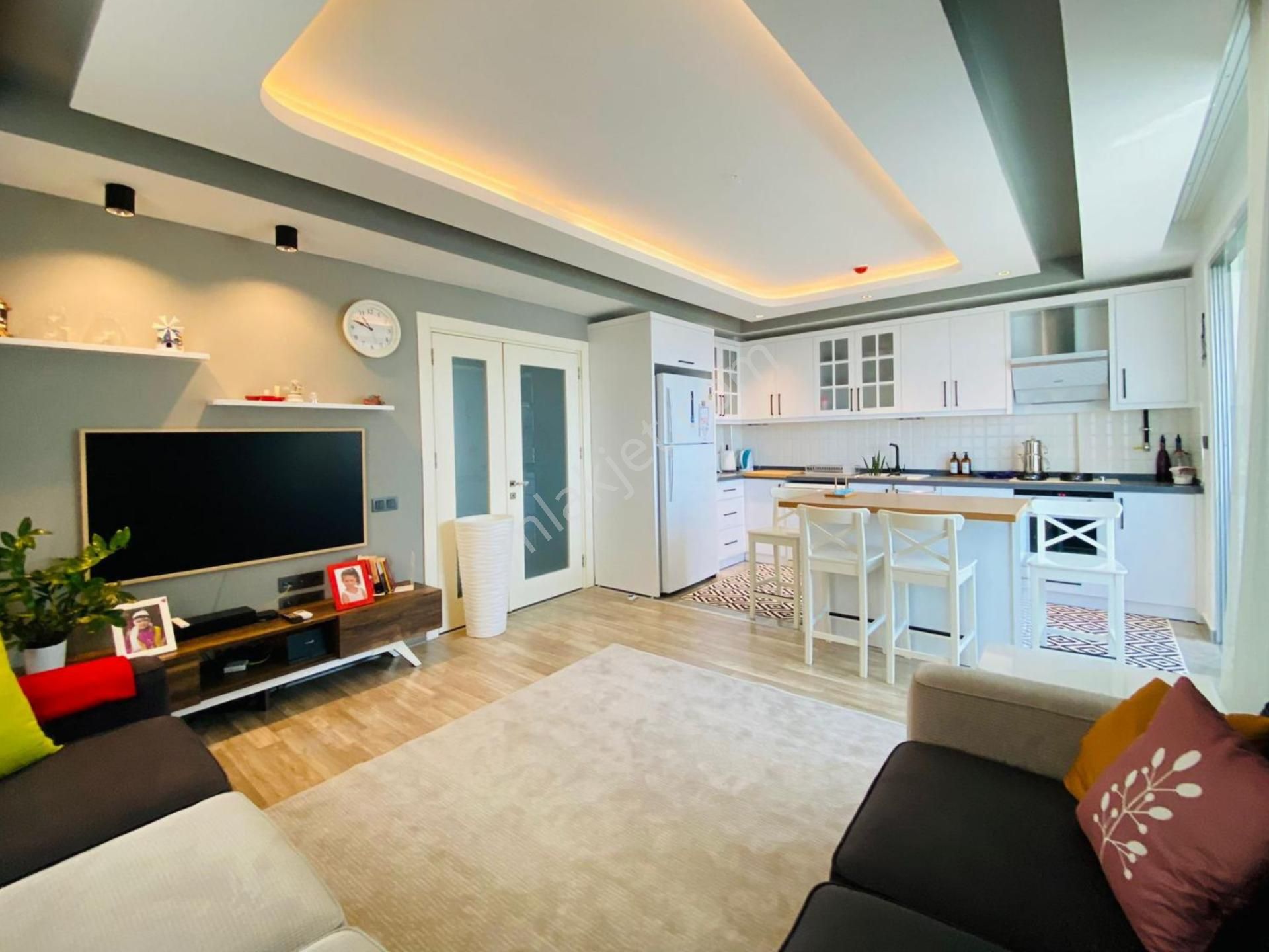 Ethereal'den Tece'de Siteiçi Aquparklı Denize Nazır Kombili 3+1