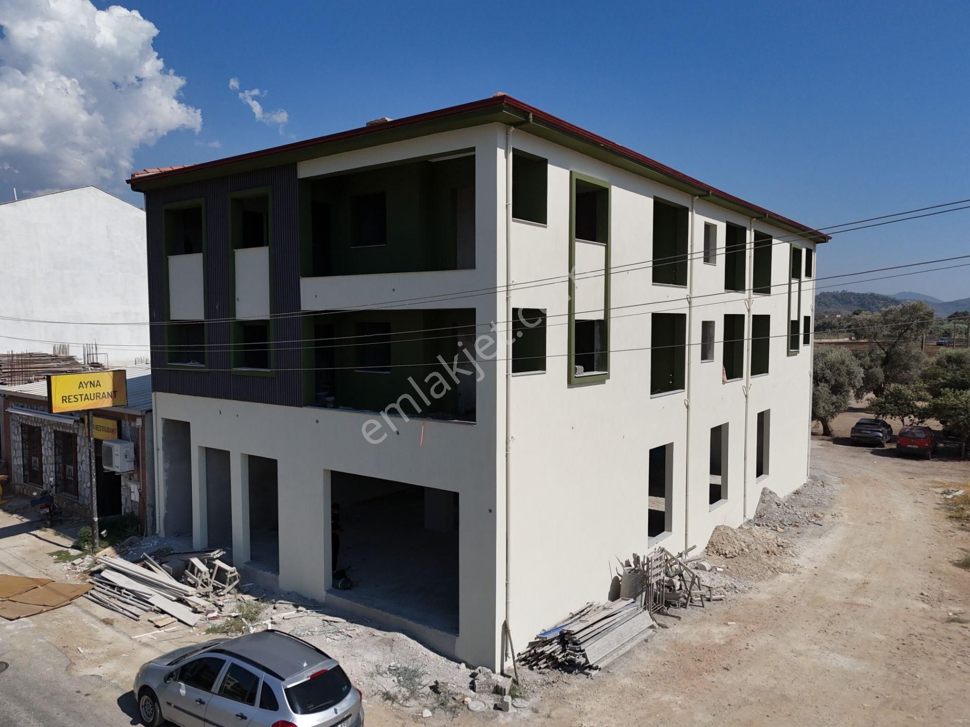 Milas Selimiye De Fırsat Sıfır İş Yeri Ve 2+1 3+1 Daireler - Görsel 13