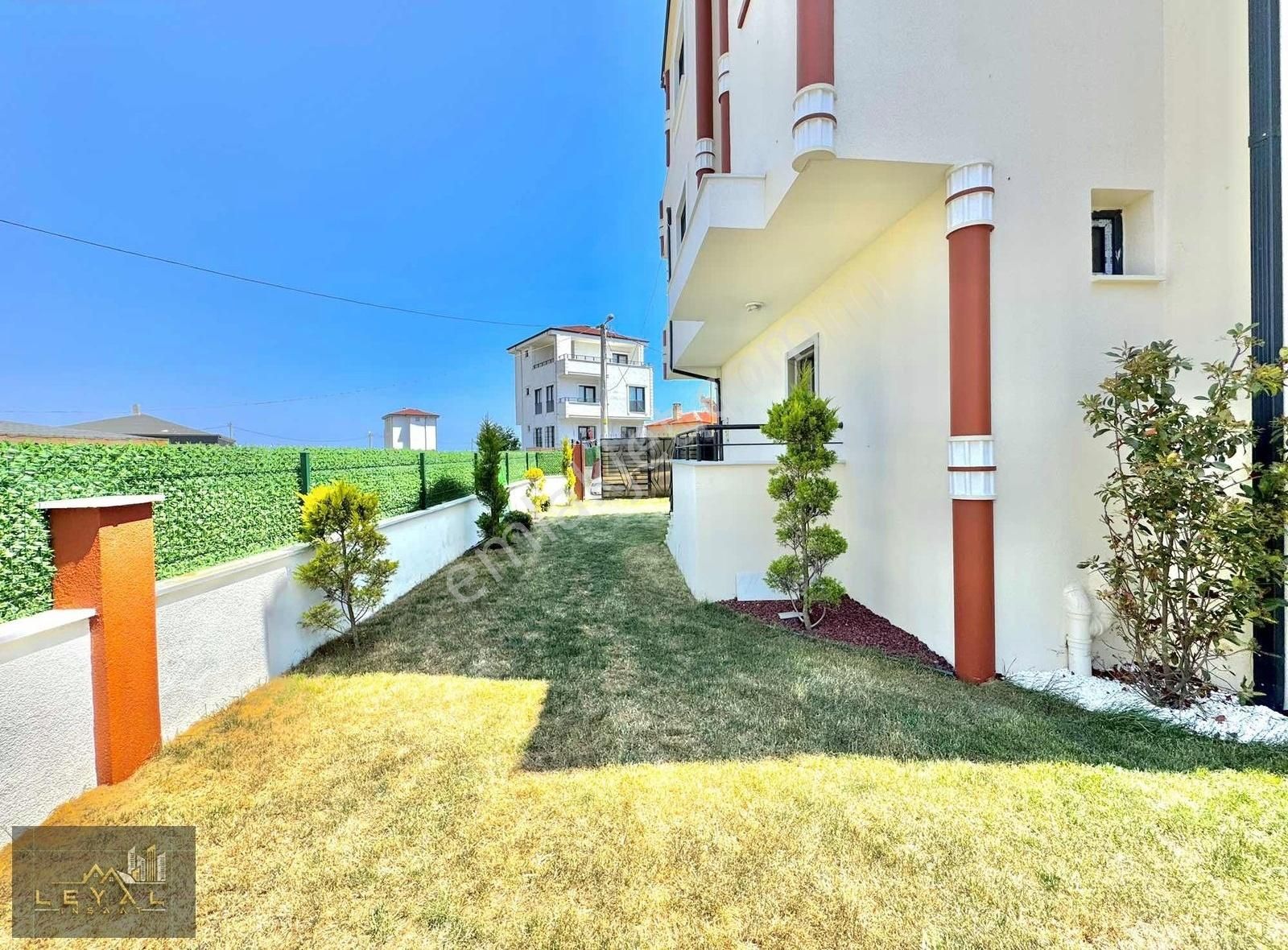 ꧁leyal Grup꧂büyük Ailelere Özel Büyük Villa 6+1 300m2 Arsa İçind - Görsel 17