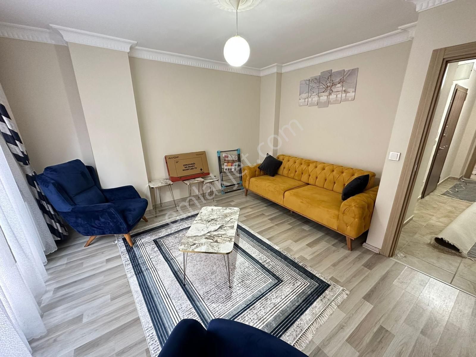 Etok'dan Metro-büs 15 Dk Full Eşyalı Ferah 2+1 Daire