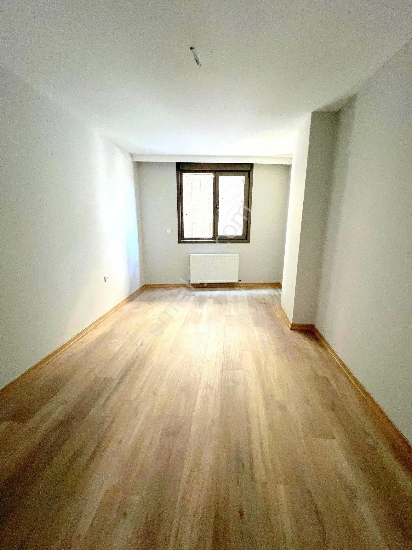 ▃birikim▃ Küçükyalı'da Ulaşıma Yakın Ara Katta Balkonlu Boş 2+1! - Görsel 14