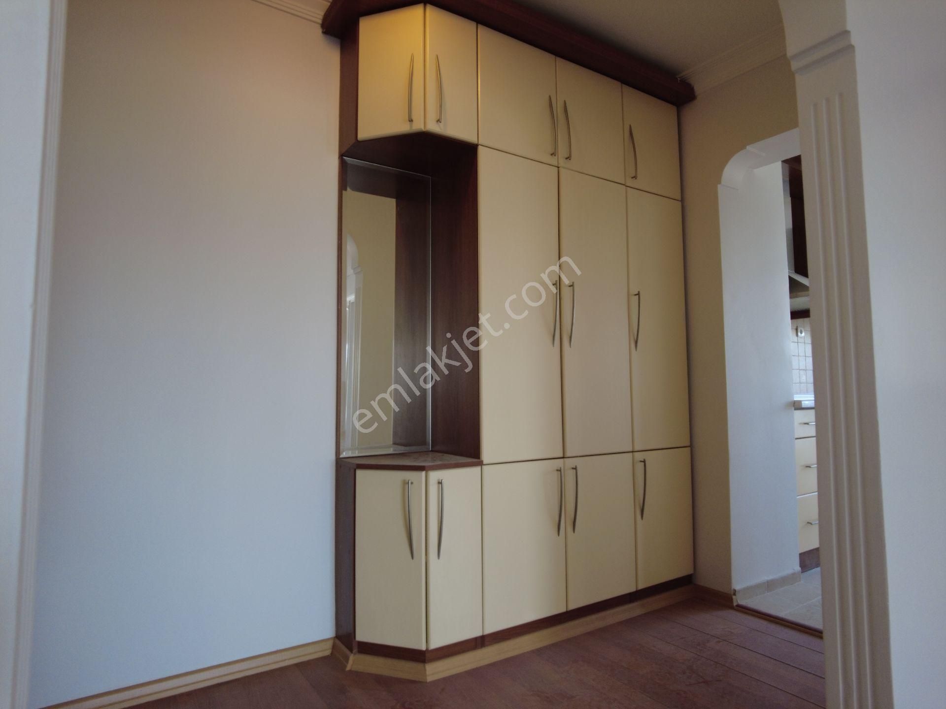 Kw Cobans'tan Fevzi Çakmak Caddesi Üzeri – Ata Apartmanı’nda 100m² Yenilenmiş Daire! - Görsel 30