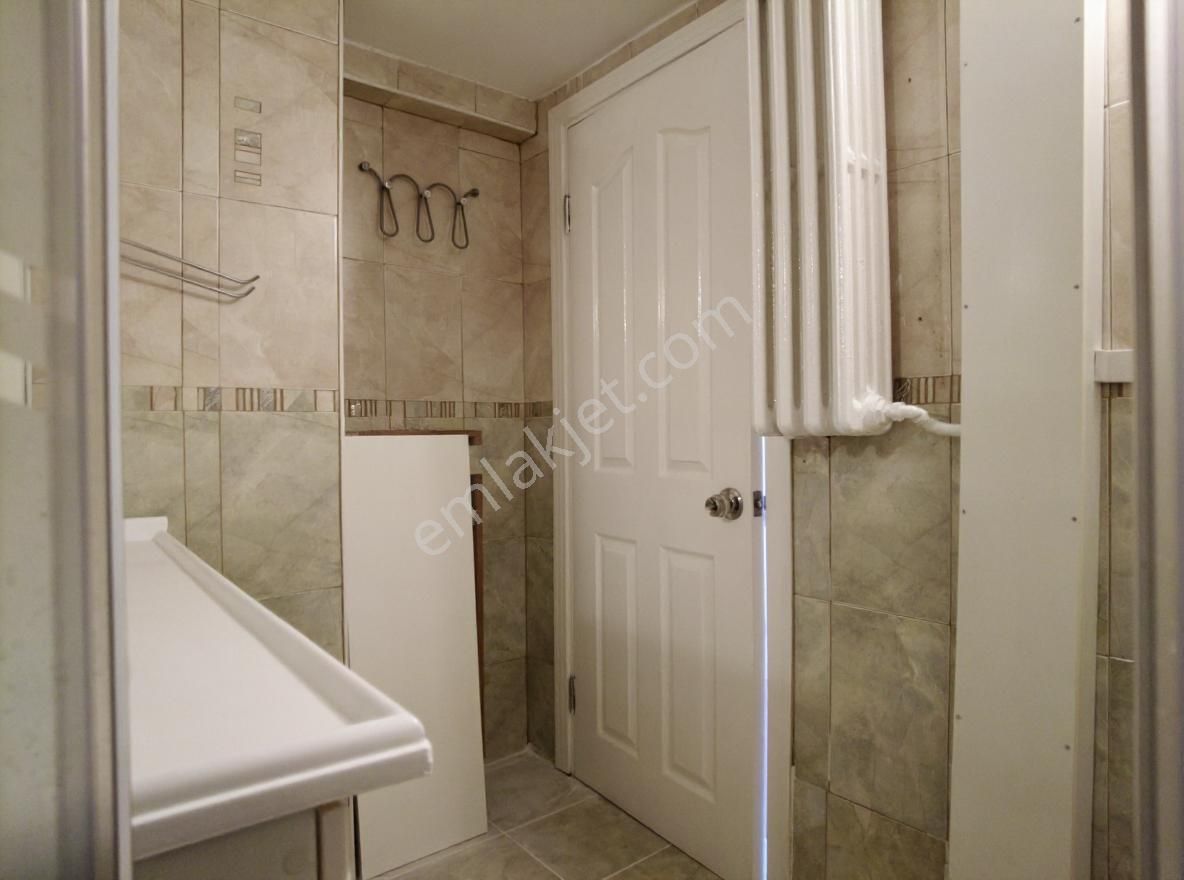 Kw Cobans'tan Fevzi Çakmak Caddesi Üzeri – Ata Apartmanı’nda 100m² Yenilenmiş Daire! - Görsel 14